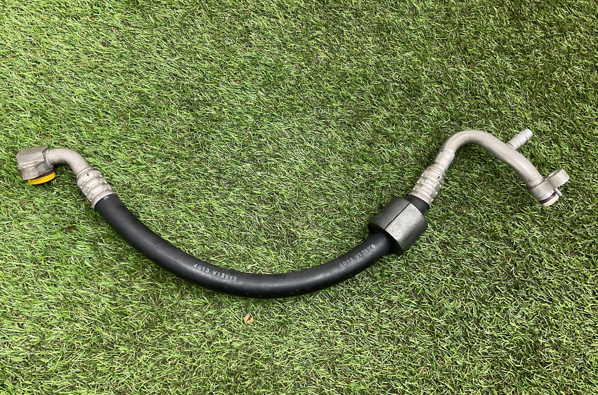 Патрубок компрессора кондиционера BMW 1 серия, F20/F21 рестайлинг N20B20, 1000 рублей, Москва