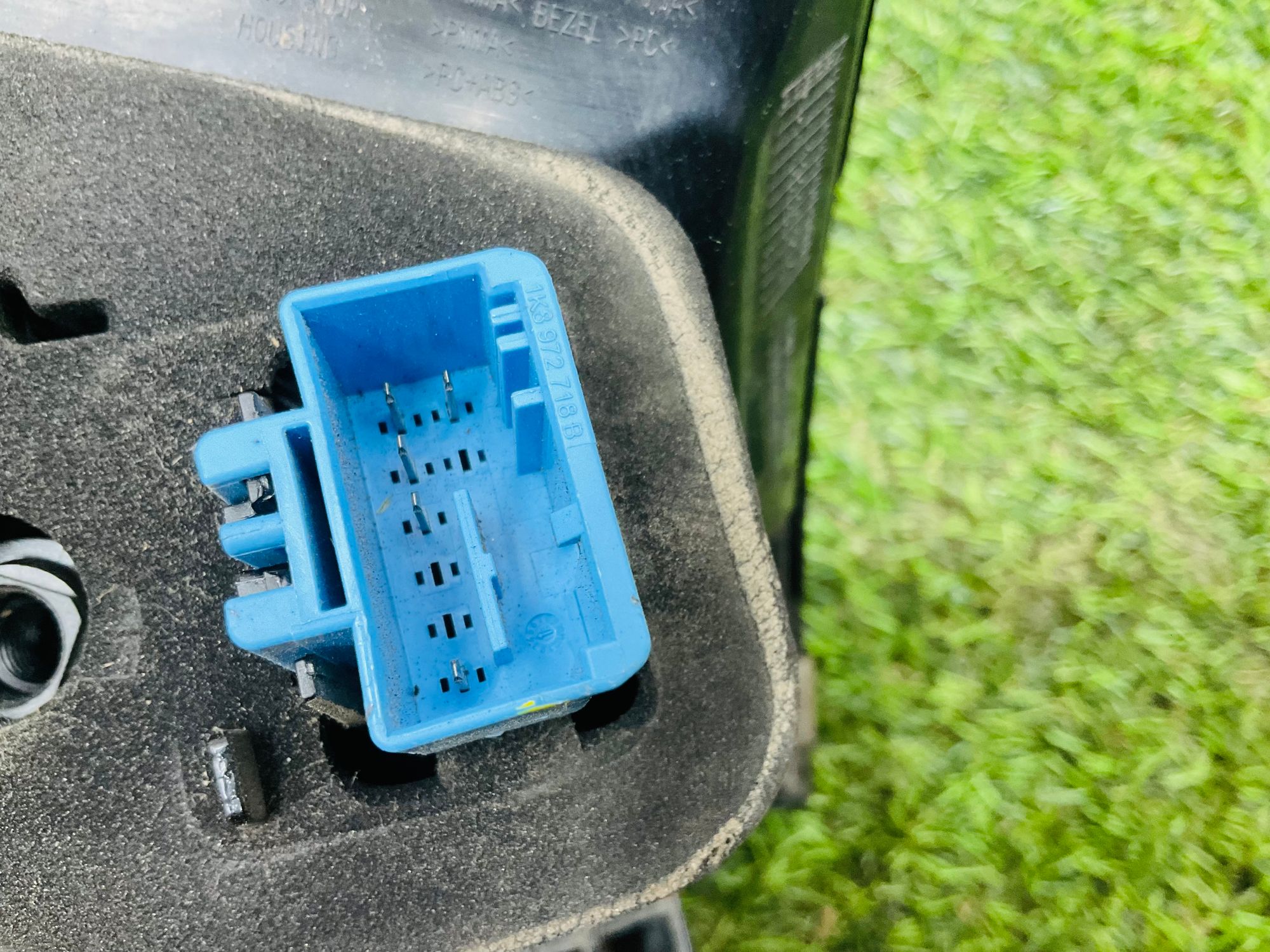 https://ycs.partsauto.market/partsauto-images/thmbs/userImages/h353NjtZg3VDP19b5HMt7LlpbQ93/part/a049f521-2020-493c-9790-cbc71a4fff18_1785575172486.jpg