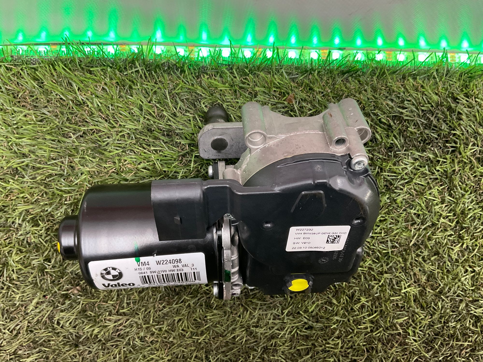 Моторчик стеклоочистителя передний BMW M5 F90 рестайлинг 2022, 3000 рублей, Москва