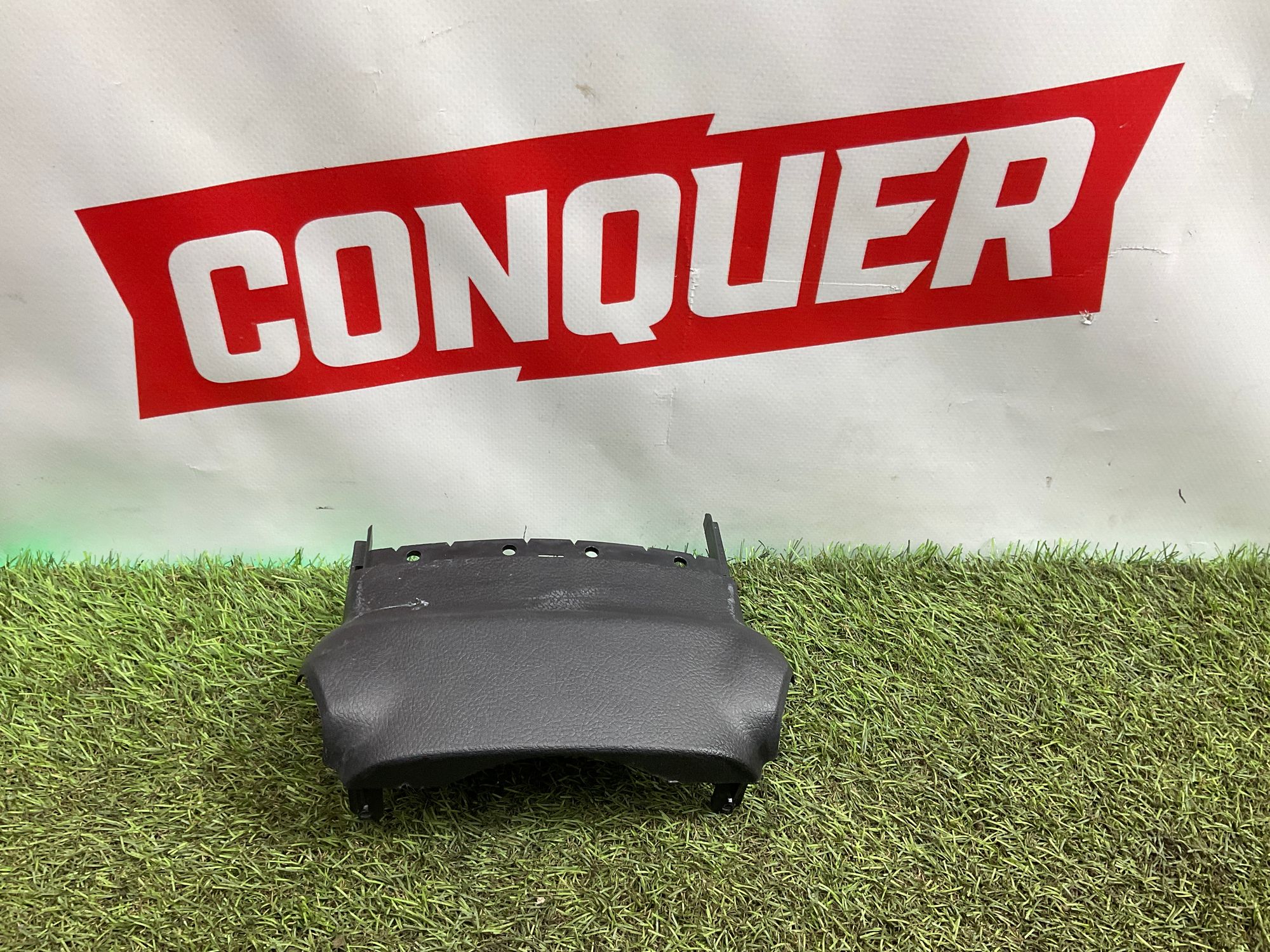 Кожух рулевой колонки Toyota Land Cruiser 200 рестайлинг 2 (2015—2023) 2017, 4000 рублей, Москва