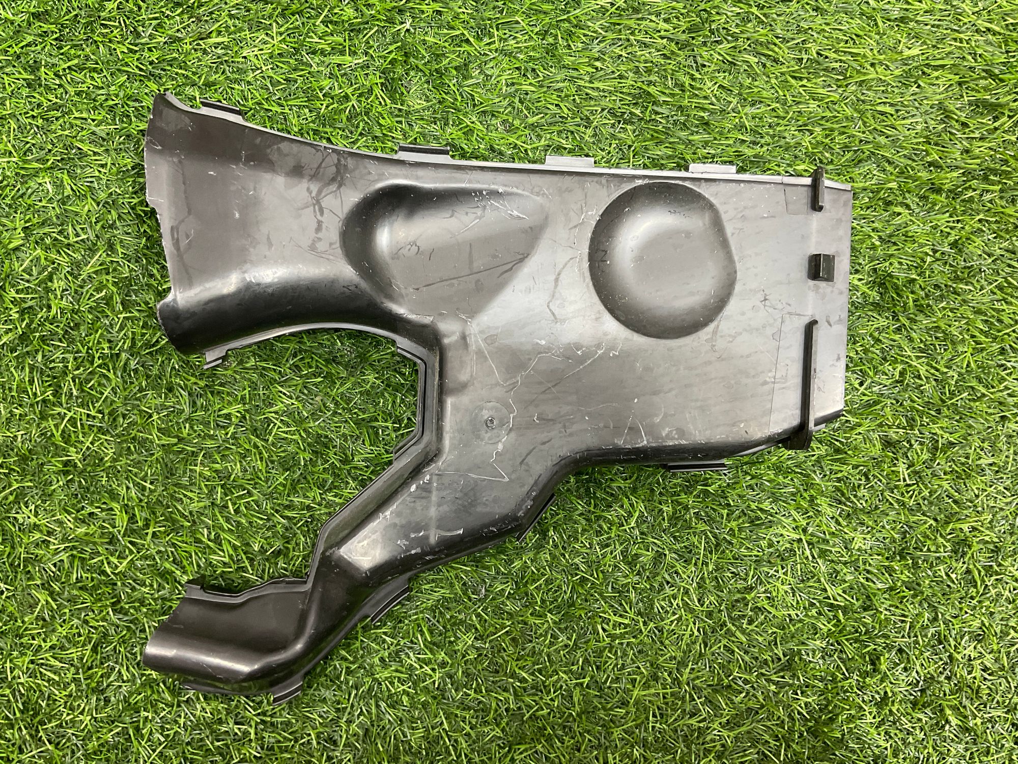 https://ycs.partsauto.market/partsauto-images/thmbs/userImages/h353NjtZg3VDP19b5HMt7LlpbQ93/part/a09df47e-9afb-475d-8be5-569514f8f907_1735026079756.jpg