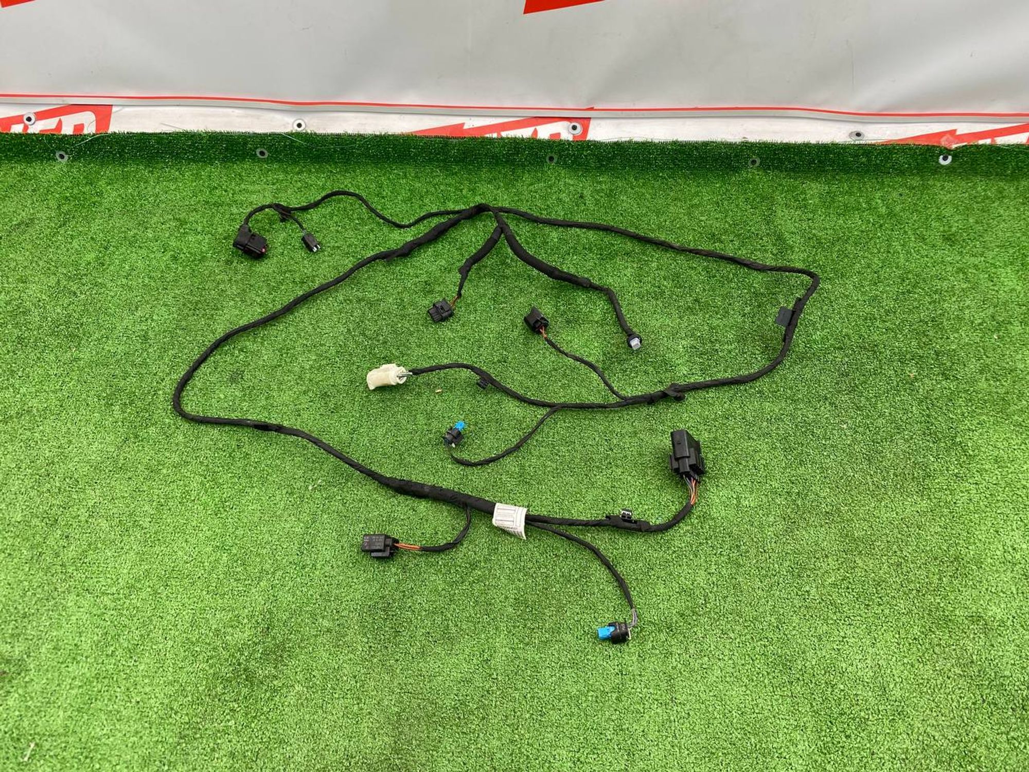 https://ycs.partsauto.market/partsauto-images/thmbs/userImages/h353NjtZg3VDP19b5HMt7LlpbQ93/part/a0b2585d-e3cd-4fa1-ac9d-26872d8f394c_1745498804809.jpg