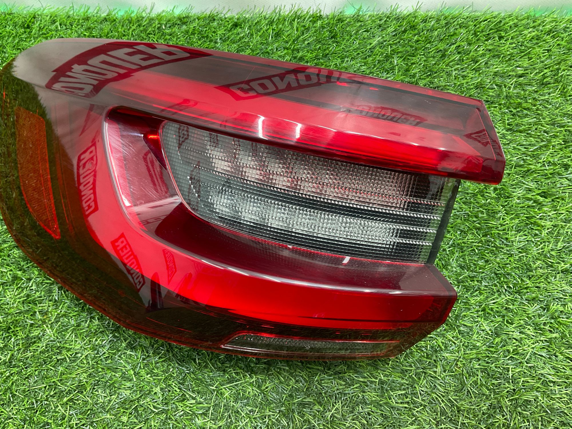 https://ycs.partsauto.market/partsauto-images/thmbs/userImages/h353NjtZg3VDP19b5HMt7LlpbQ93/part/a0b5a072-d148-444e-95b7-0890f233b1f3_1734088827972.jpg