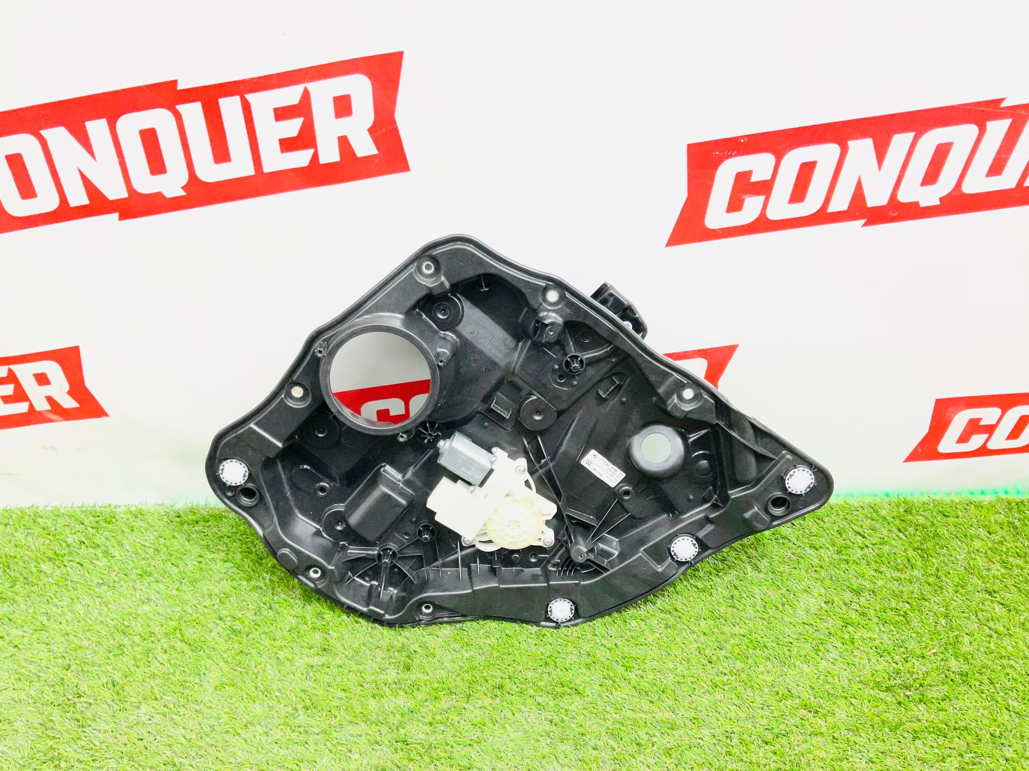 https://ycs.partsauto.market/partsauto-images/thmbs/userImages/h353NjtZg3VDP19b5HMt7LlpbQ93/part/a12e75bd-2790-44d6-a867-2d53e4fb345f_1781517447700.jpg