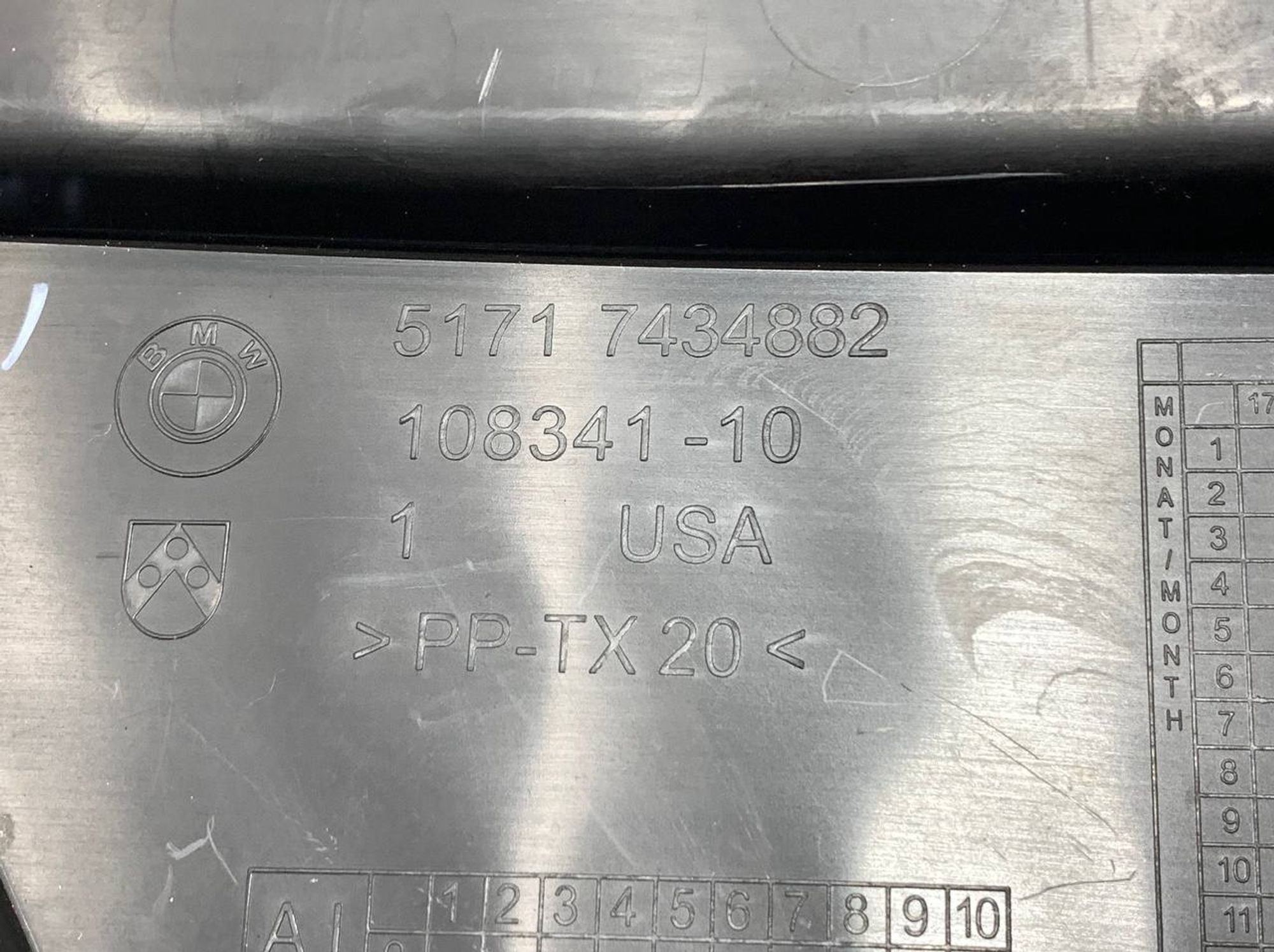 https://ycs.partsauto.market/partsauto-images/thmbs/userImages/h353NjtZg3VDP19b5HMt7LlpbQ93/part/a14022f4-9905-48b0-8fcb-b187a67b7d0c_1732868887965.jpg