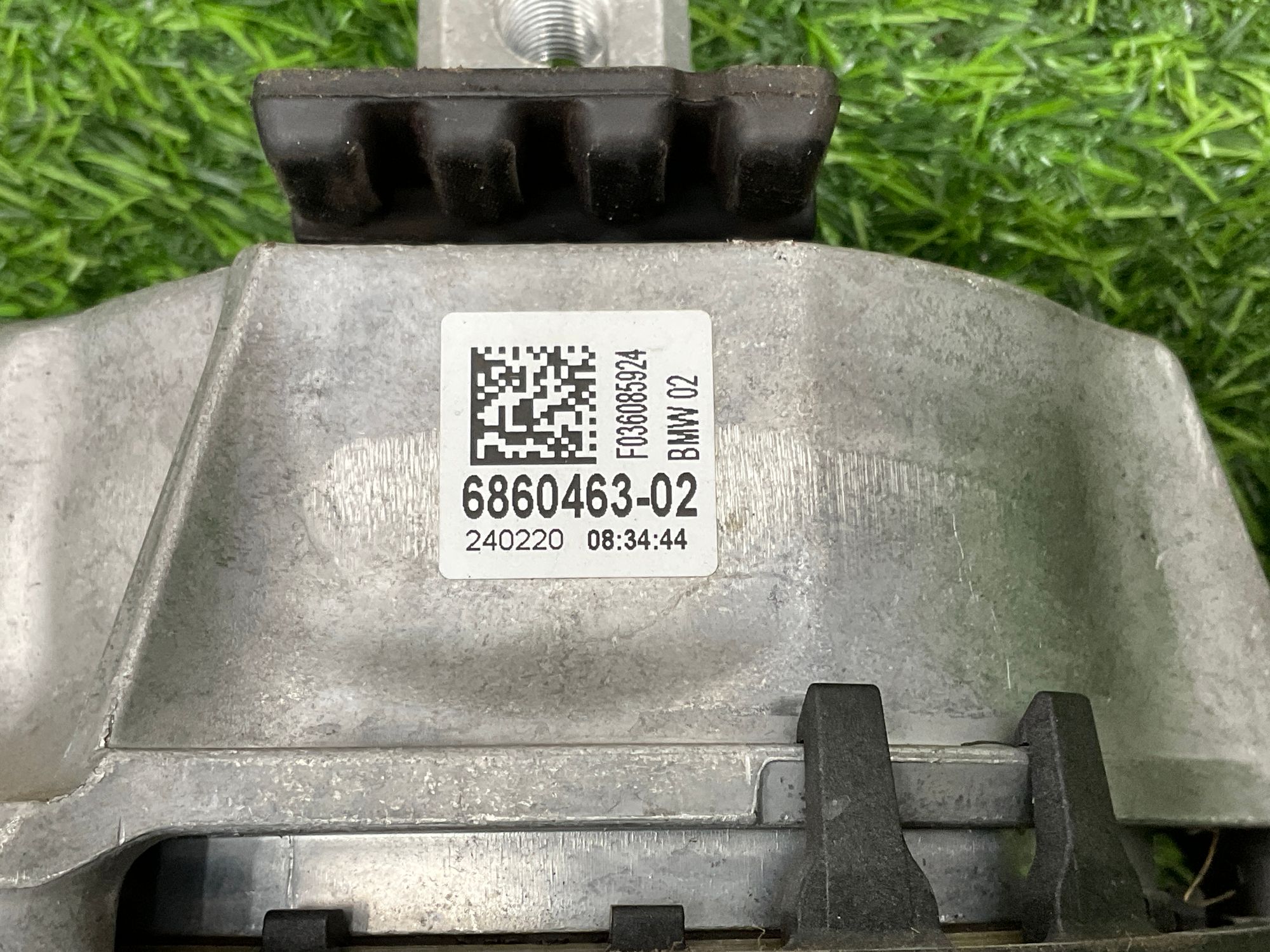https://ycs.partsauto.market/partsauto-images/thmbs/userImages/h353NjtZg3VDP19b5HMt7LlpbQ93/part/a1418362-9bf6-4027-b623-5cebd55ce6d7_1734078216579.jpg
