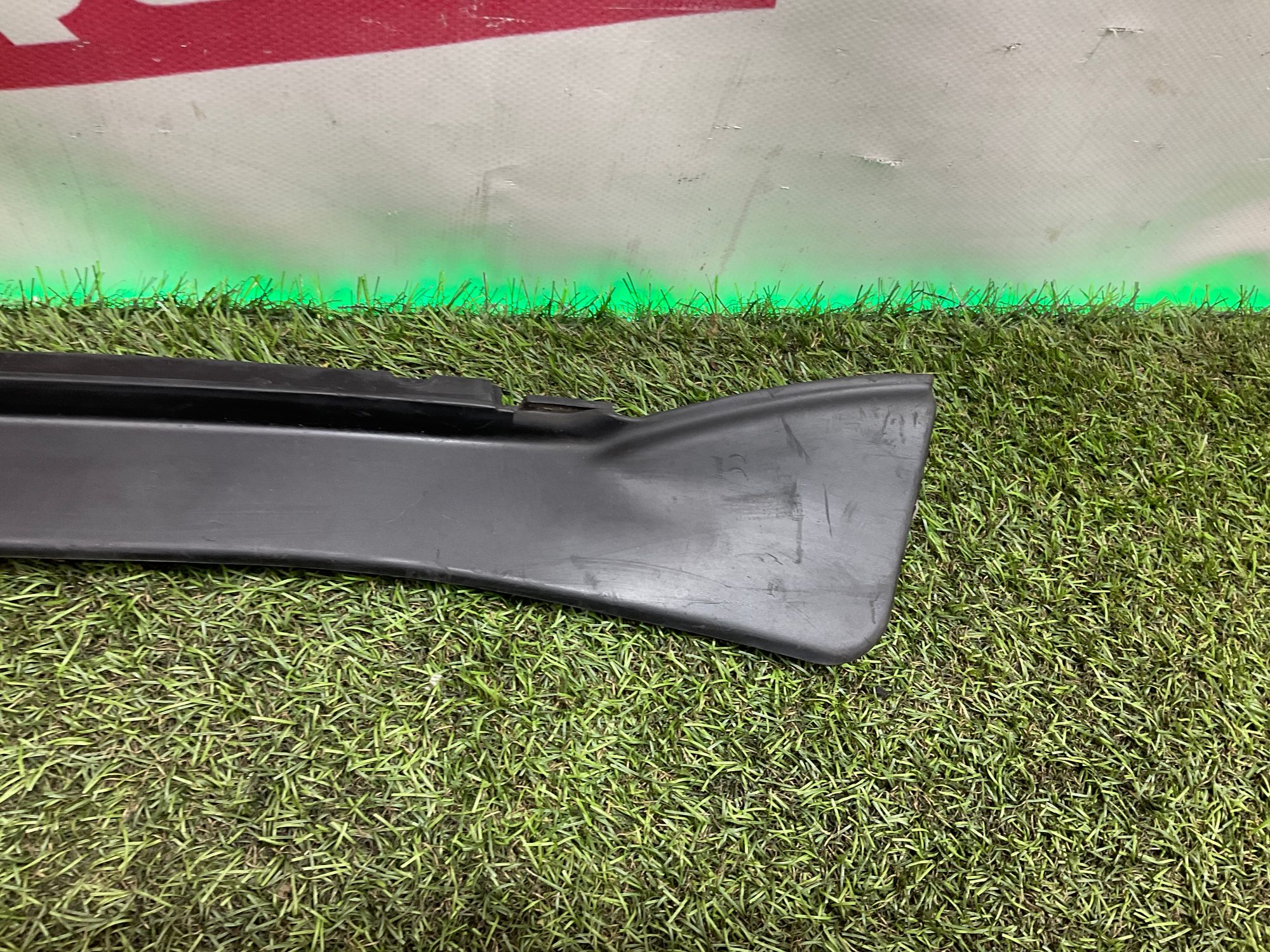 Накладка стойки кузова центральная левая Land Rover Defender L663 II 2022, 8000 рублей, Москва