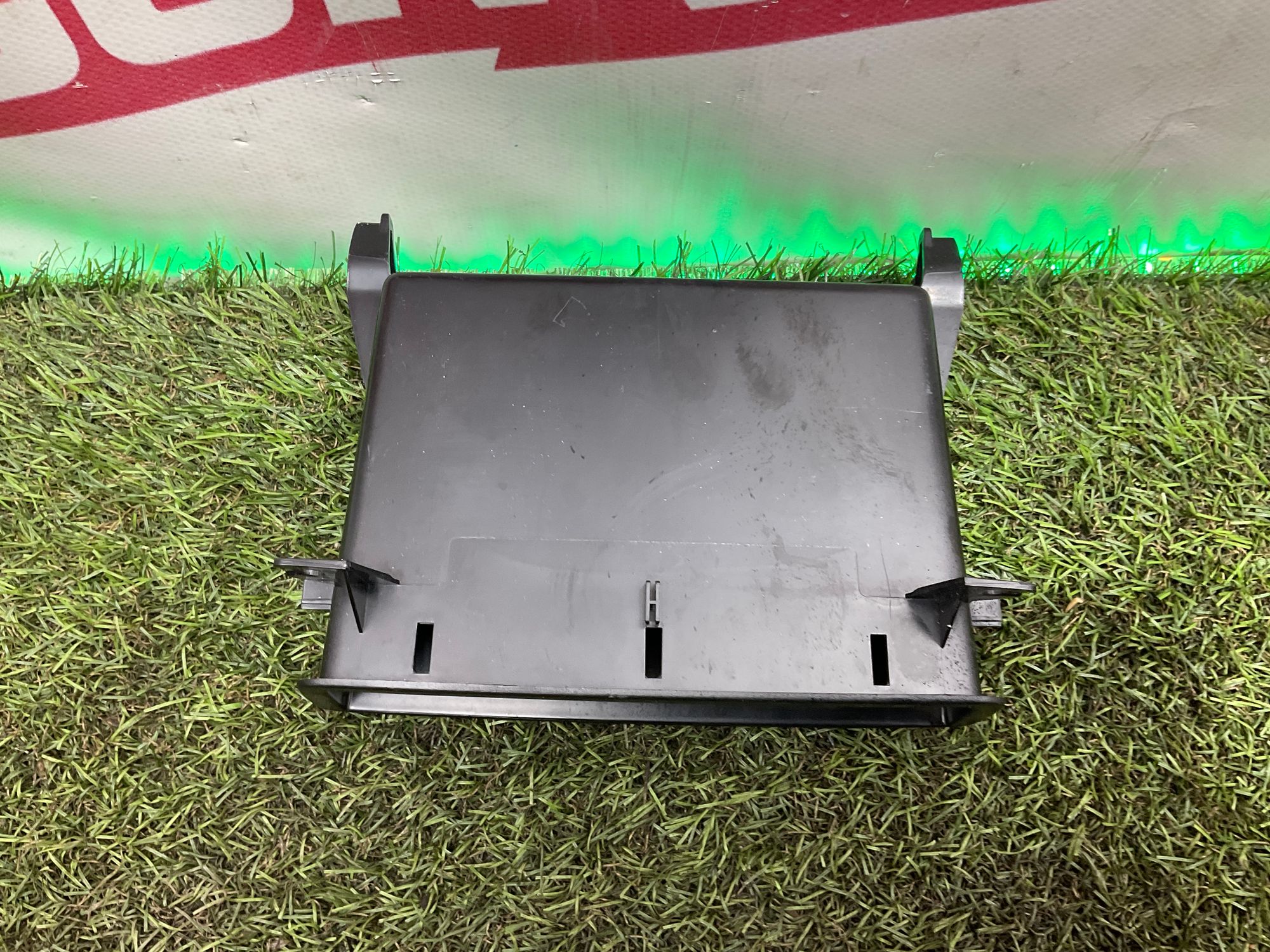 Ящик центральной консоли BMW X5 G05, 1000 рублей, Москва