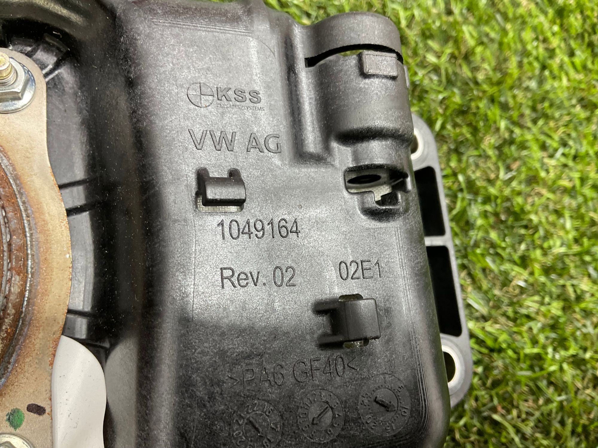 https://ycs.partsauto.market/partsauto-images/thmbs/userImages/h353NjtZg3VDP19b5HMt7LlpbQ93/part/a1ccba36-33c2-4860-832d-65f3aa61d3a2_1787147942767.jpg