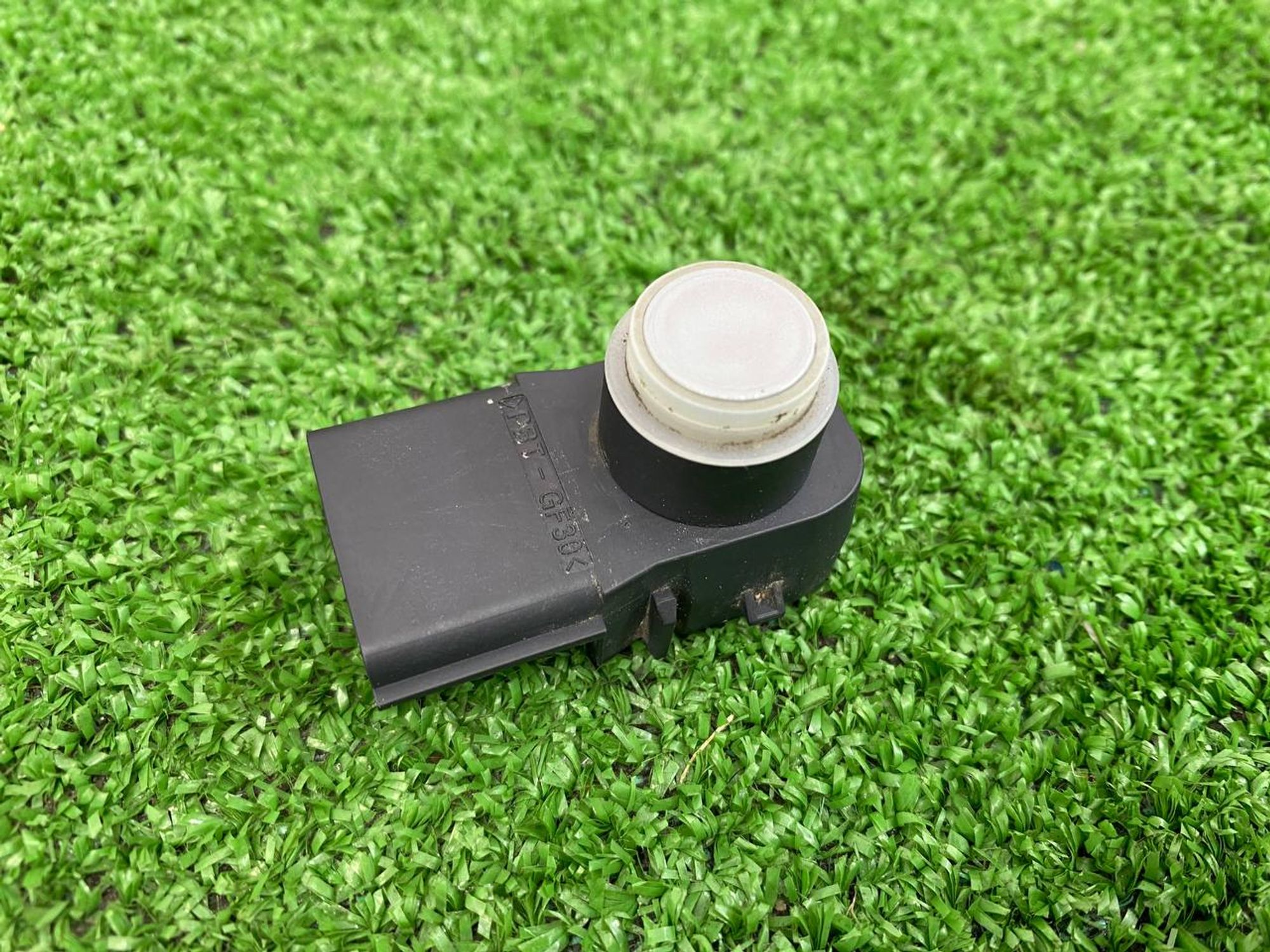 https://ycs.partsauto.market/partsauto-images/thmbs/userImages/h353NjtZg3VDP19b5HMt7LlpbQ93/part/a1ec424d-6606-49fa-b8bf-83a6b76afbdc_1743842886184.jpg