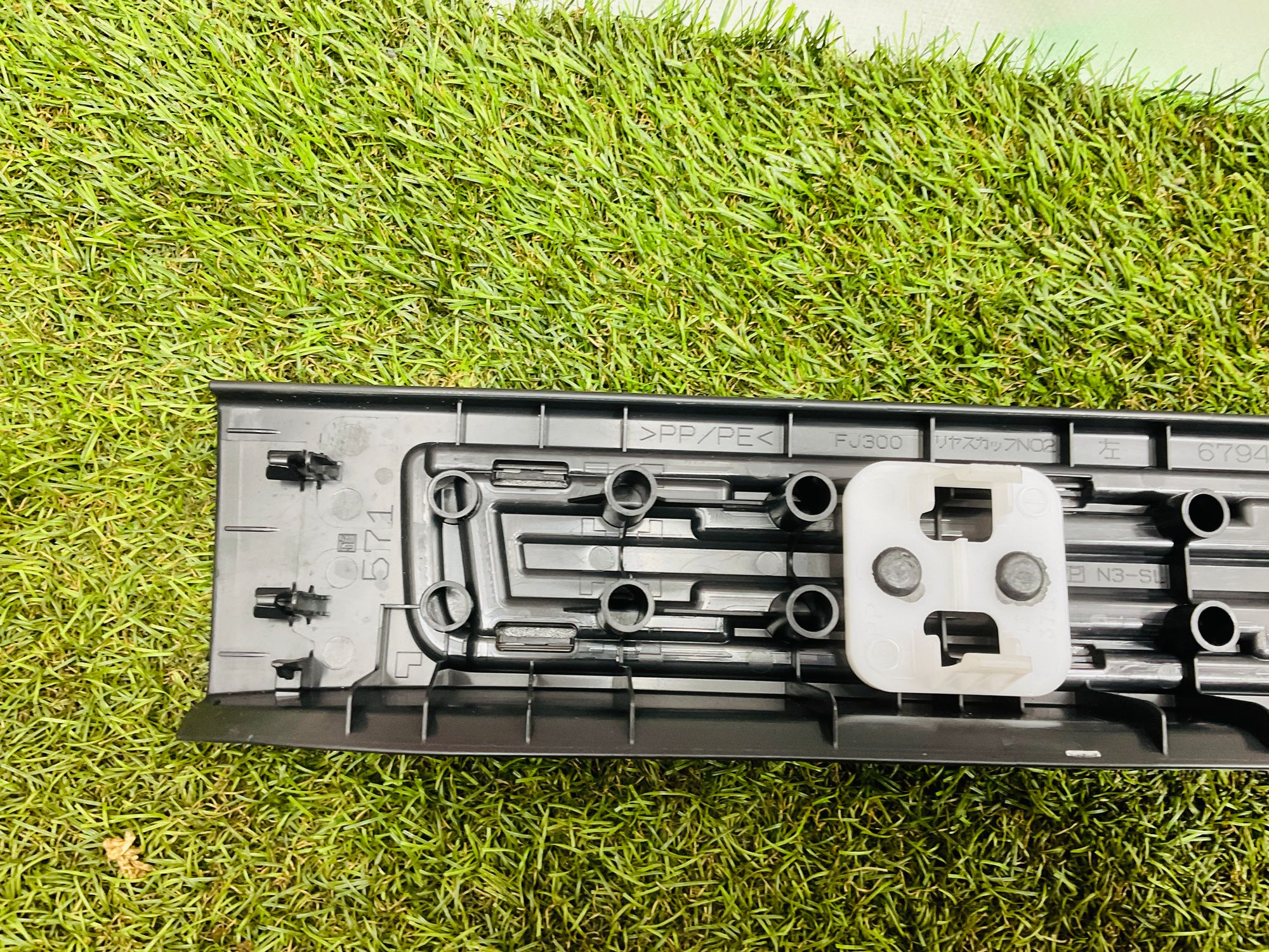 https://ycs.partsauto.market/partsauto-images/thmbs/userImages/h353NjtZg3VDP19b5HMt7LlpbQ93/part/a1f3071a-3732-418a-b8a7-d470a30ea977_1779700432425.jpg
