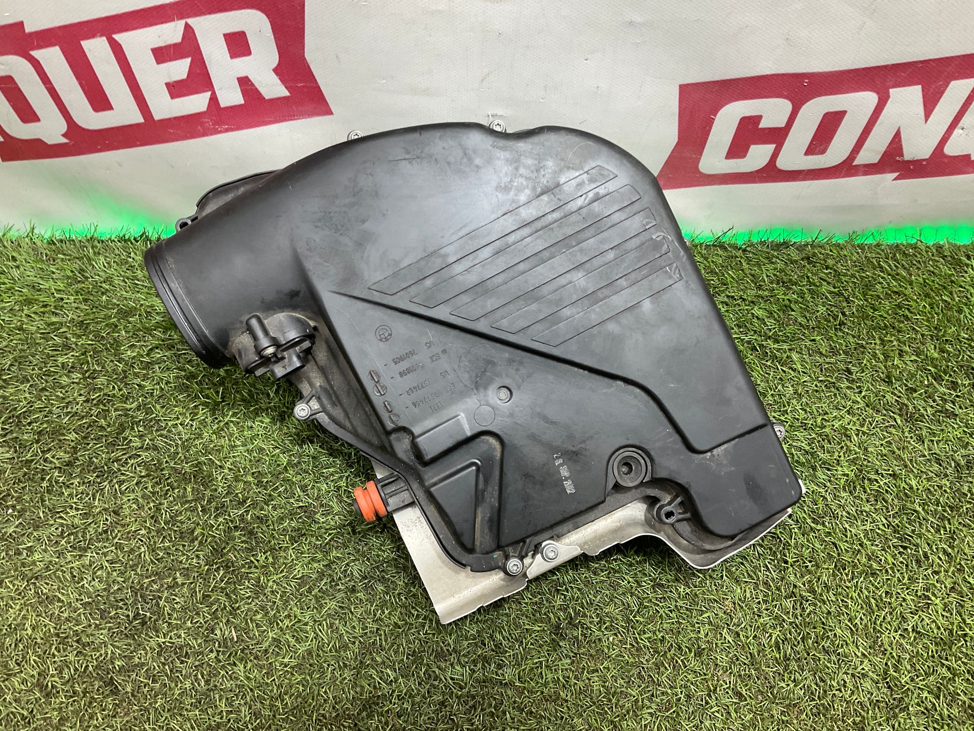 Корпус воздушногo фильтра 1-4 BMW 6 серия, F06/F13/F12, 1000 рублей, Москва