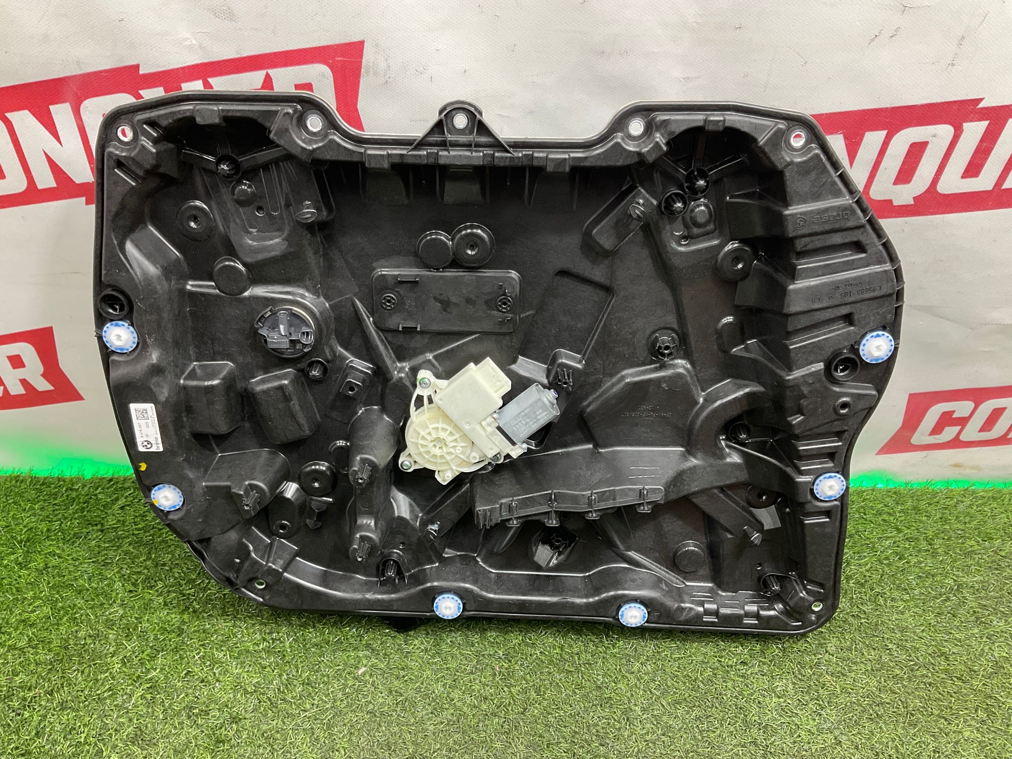 https://ycs.partsauto.market/partsauto-images/thmbs/userImages/h353NjtZg3VDP19b5HMt7LlpbQ93/part/a244c6fc-906f-4147-b45f-9b13db4b4f2f_1743001961295.jpg