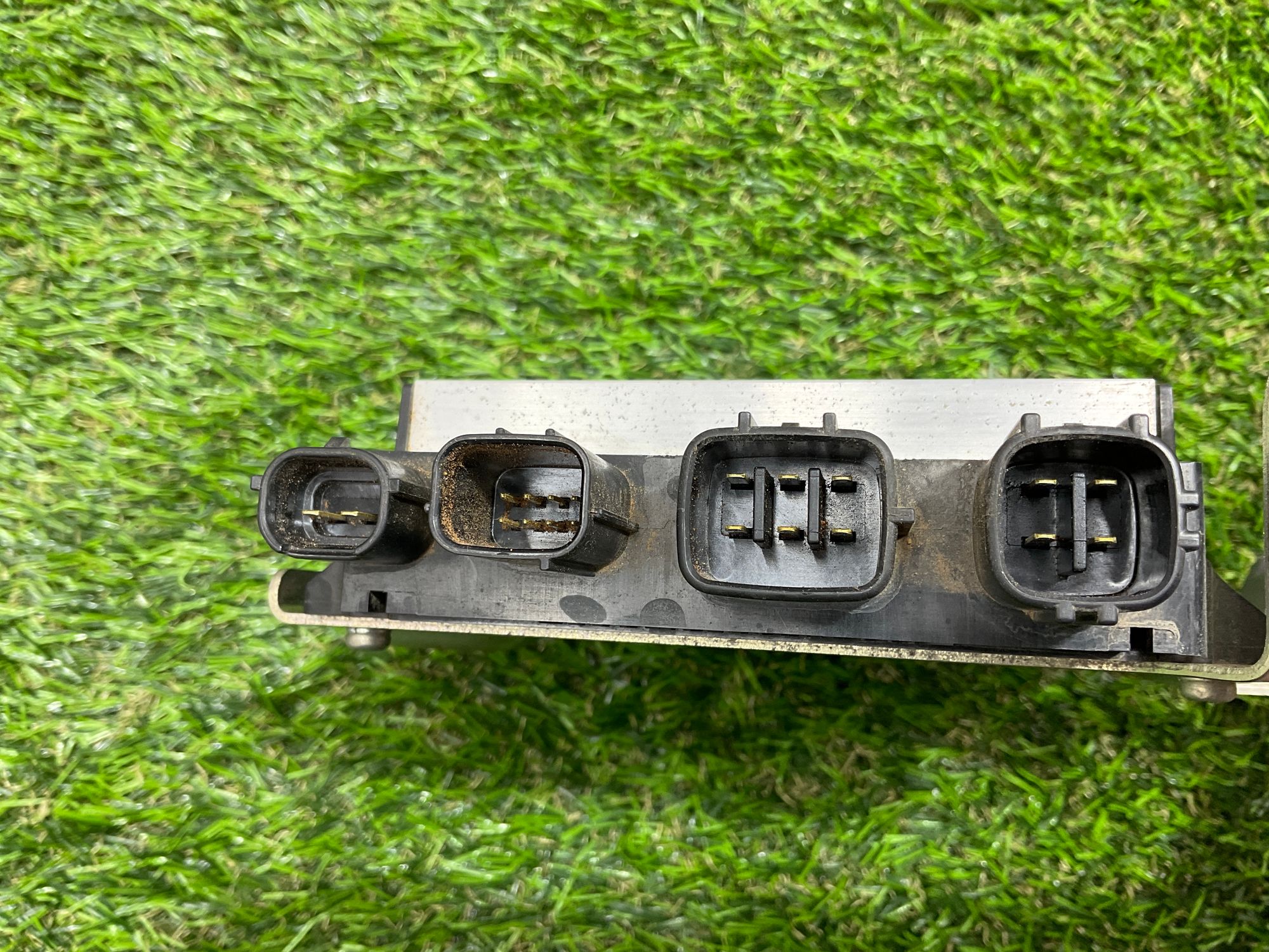 https://ycs.partsauto.market/partsauto-images/thmbs/userImages/h353NjtZg3VDP19b5HMt7LlpbQ93/part/a265c47c-59c8-4f39-9599-0b5b30397614_1780491599303.jpg