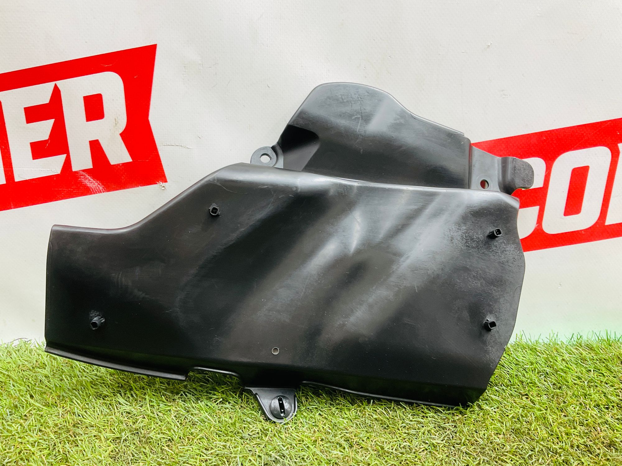 https://ycs.partsauto.market/partsauto-images/thmbs/userImages/h353NjtZg3VDP19b5HMt7LlpbQ93/part/a274ed9e-eb38-4f2a-a67e-68e3b74040ec_1779700805922.jpg