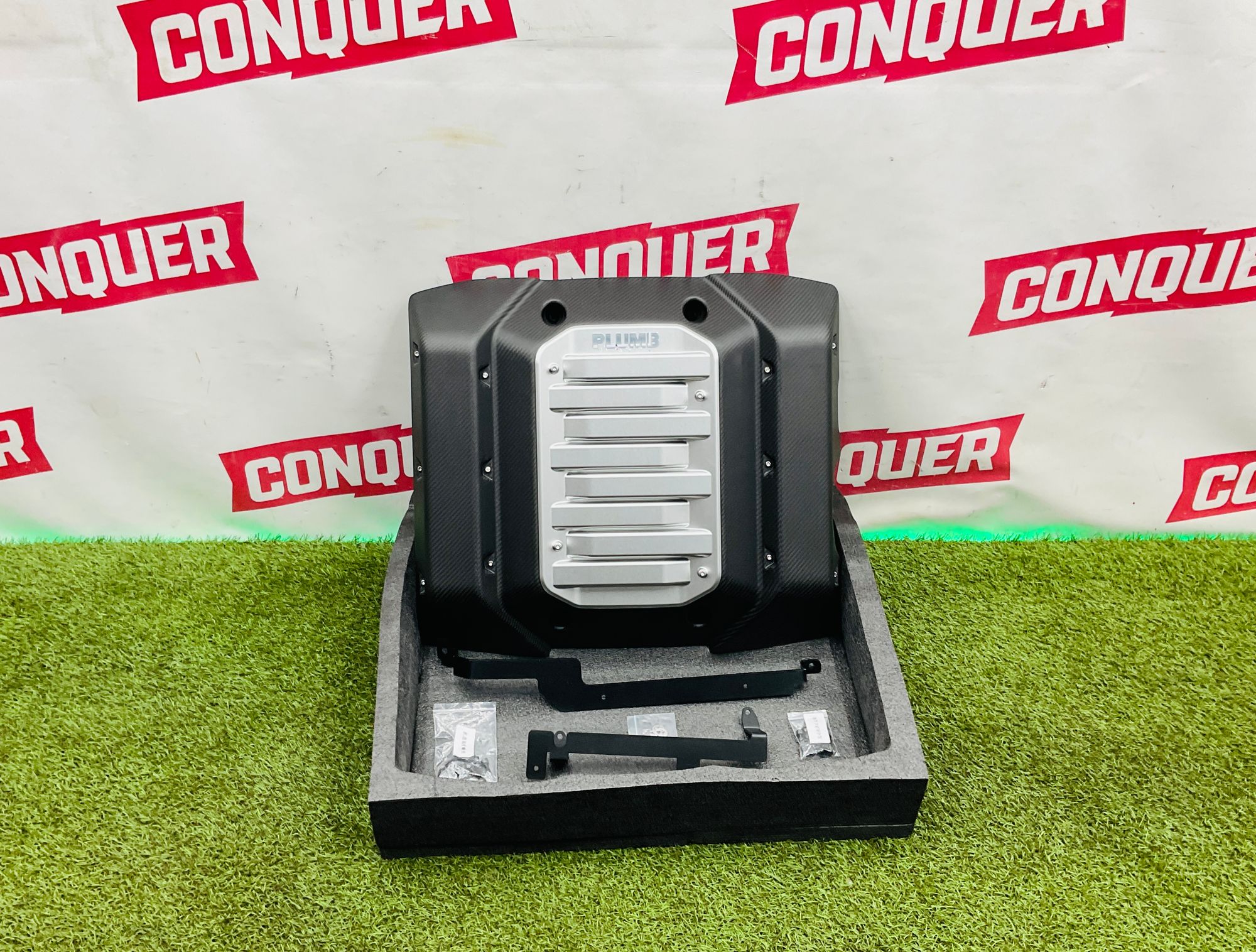 Декоративная крышка двигателя Land Rover Defender II 2022 PLUMB, 90000 рублей, Москва