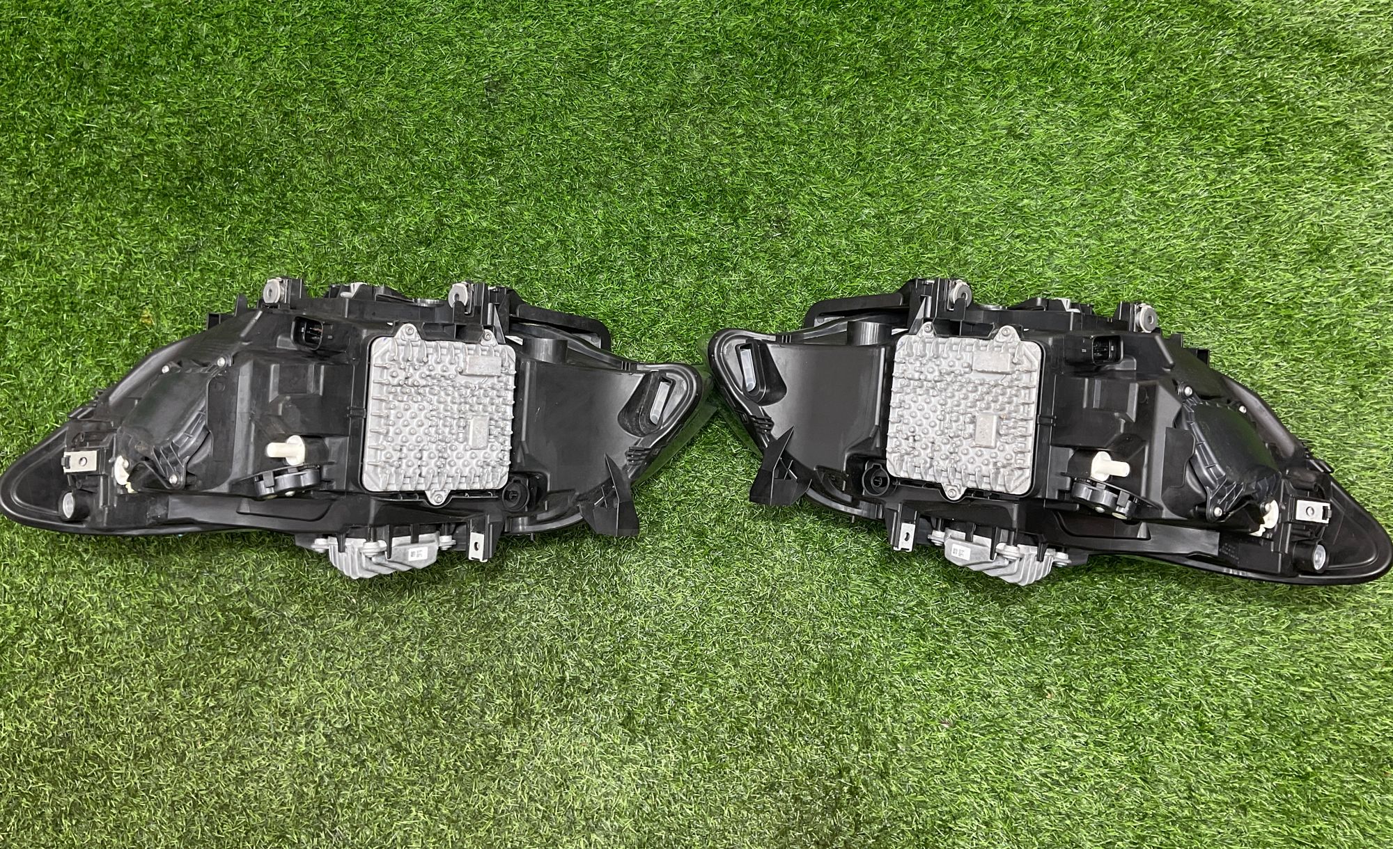 https://ycs.partsauto.market/partsauto-images/thmbs/userImages/h353NjtZg3VDP19b5HMt7LlpbQ93/part/a2b6f50b-df2e-4eab-9941-618199daf284_1733908994340.jpg