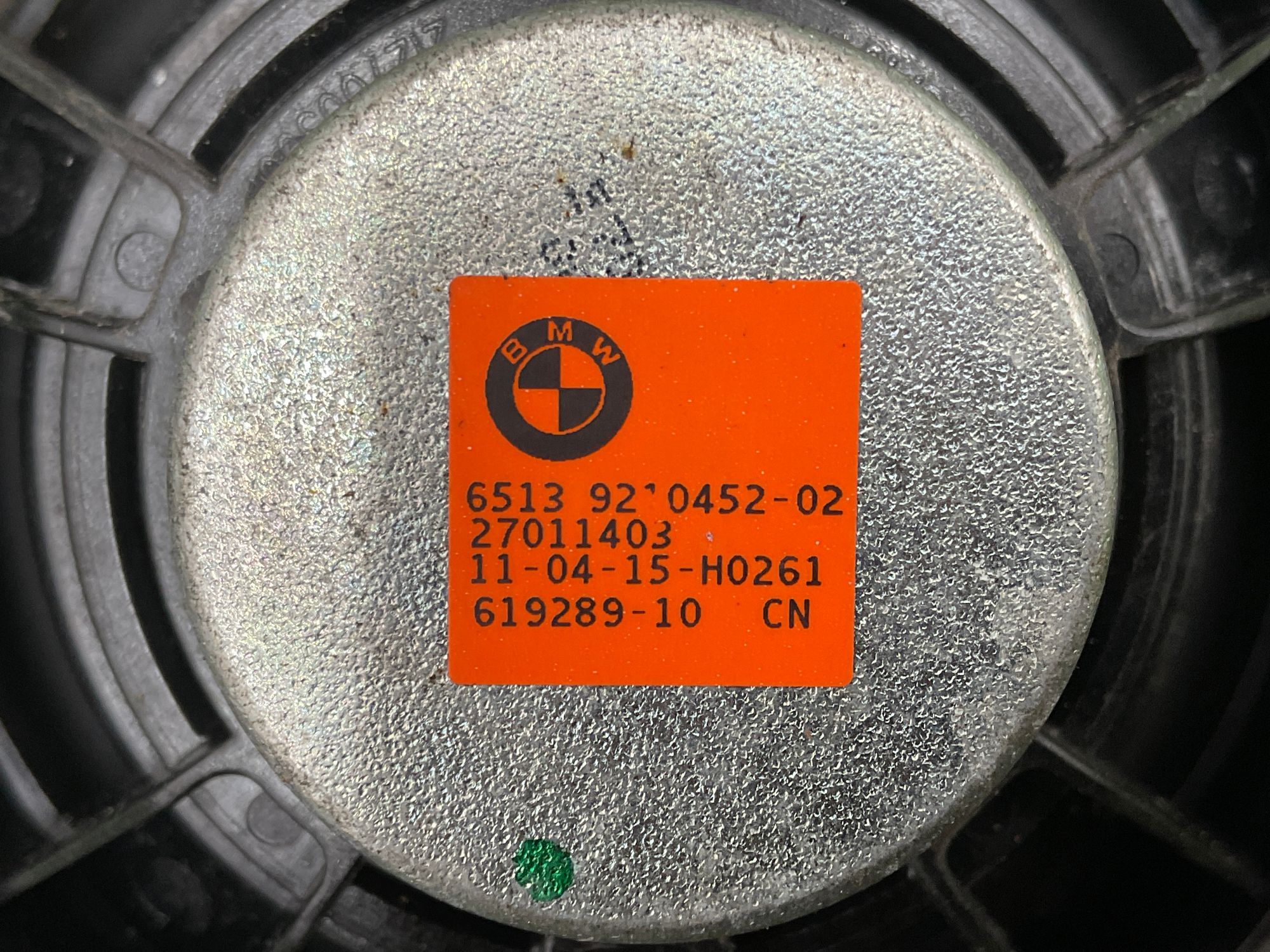 https://ycs.partsauto.market/partsauto-images/thmbs/userImages/h353NjtZg3VDP19b5HMt7LlpbQ93/part/a3235222-a883-4a50-bd6f-a6c4a198cf41_1738396609361.jpg