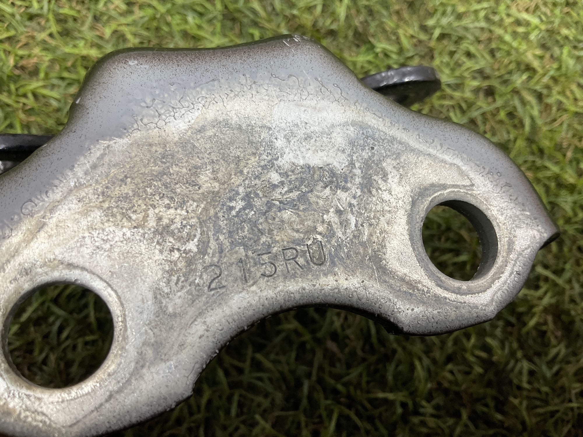 https://ycs.partsauto.market/partsauto-images/thmbs/userImages/h353NjtZg3VDP19b5HMt7LlpbQ93/part/a33d0c4a-0f77-472c-a8a1-e890cf013788_1779804203846.jpg