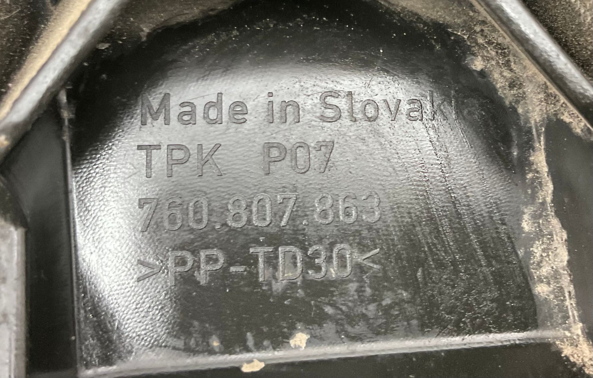 https://ycs.partsauto.market/partsauto-images/thmbs/userImages/h353NjtZg3VDP19b5HMt7LlpbQ93/part/a3597330-ad91-4c09-82bb-5d61eb065b12_1785941231038.jpg