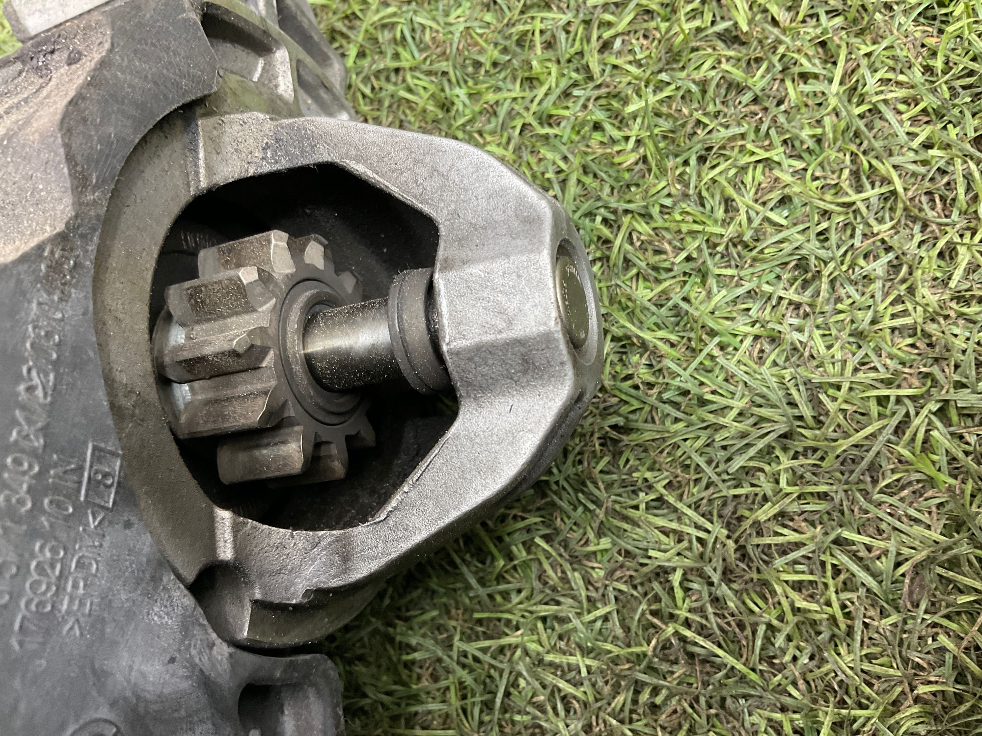 Стартер BMW 3 серия, F30/F31 рестайлинг, 3000 рублей, Москва