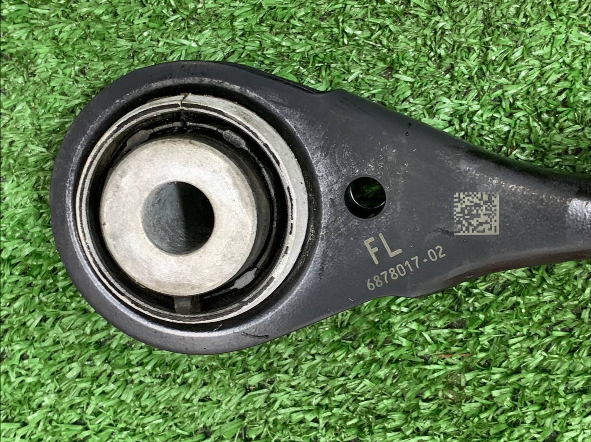 https://ycs.partsauto.market/partsauto-images/thmbs/userImages/h353NjtZg3VDP19b5HMt7LlpbQ93/part/a3b8feed-09be-4a63-9f42-9087250036ec_1726147345496.jpg