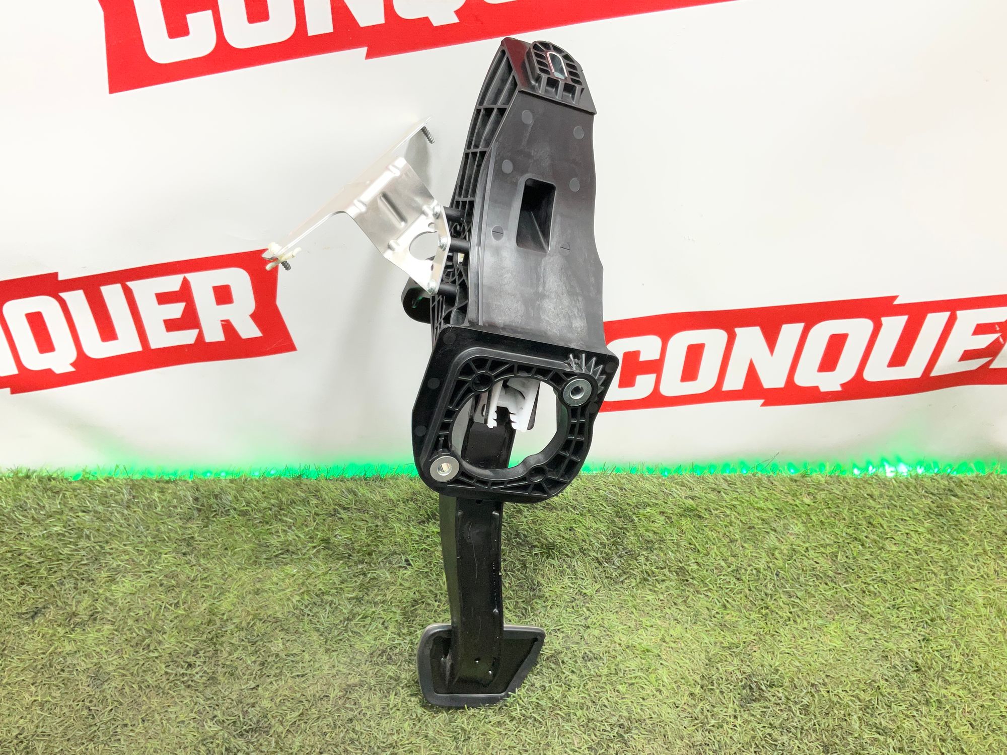 Педаль тормоза BMW M8, F91/F92/F93 2019, 2000 рублей, Москва