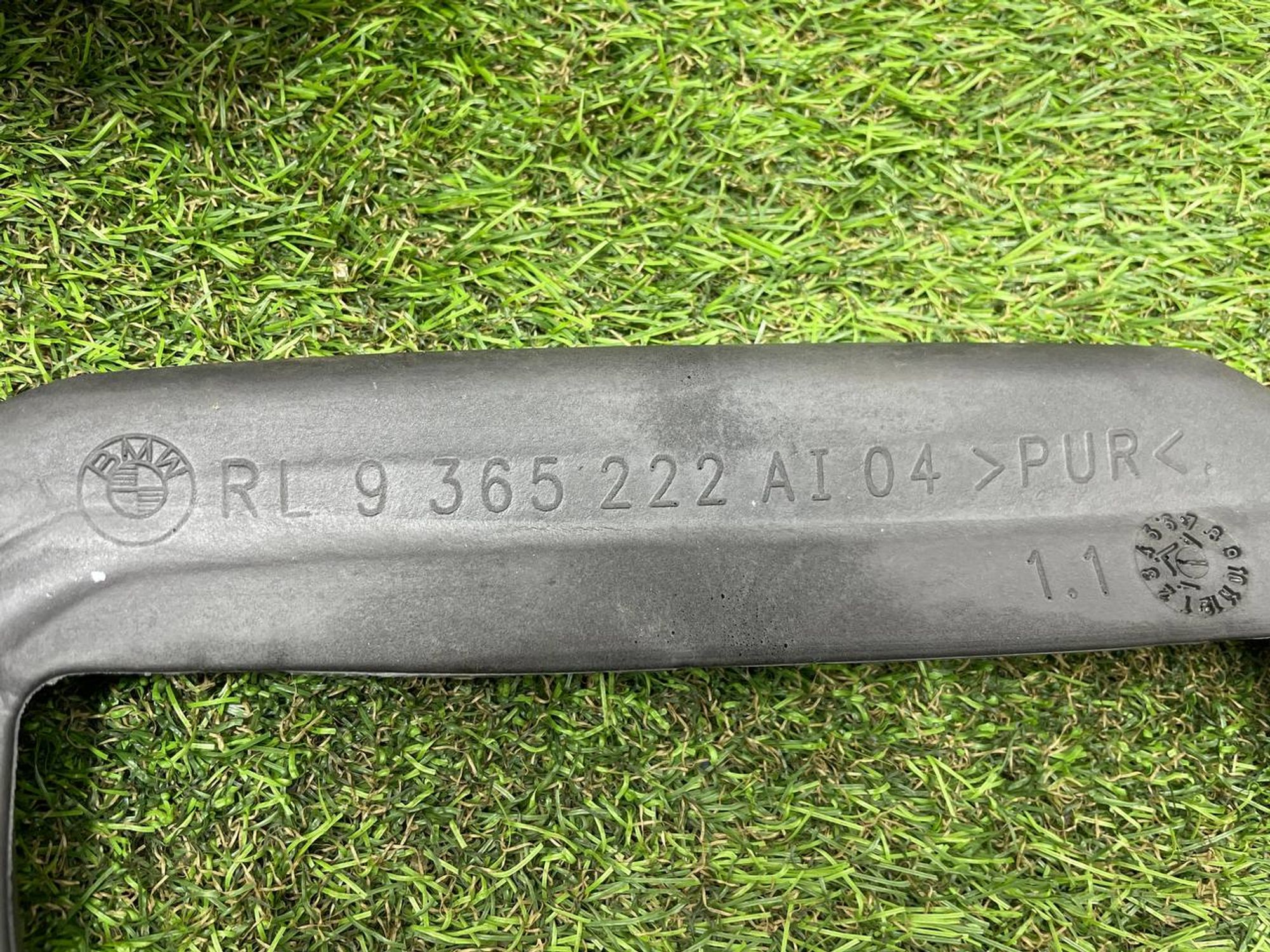 https://ycs.partsauto.market/partsauto-images/thmbs/userImages/h353NjtZg3VDP19b5HMt7LlpbQ93/part/a4ef4d50-349c-4504-819d-90efebe8ee6b_1709893262669.jpg