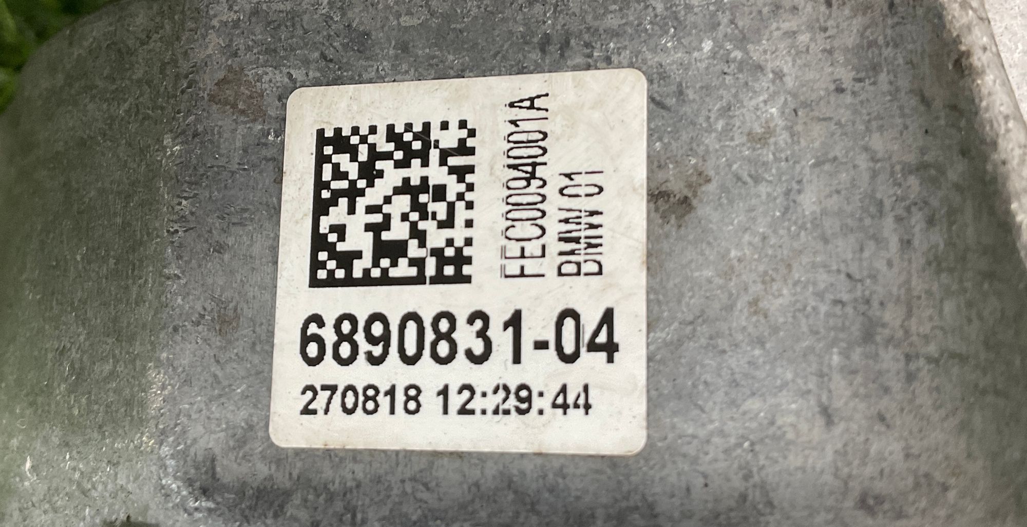https://ycs.partsauto.market/partsauto-images/thmbs/userImages/h353NjtZg3VDP19b5HMt7LlpbQ93/part/a51b36ef-8710-410b-977f-c696b71d6615_1743513872564.jpg
