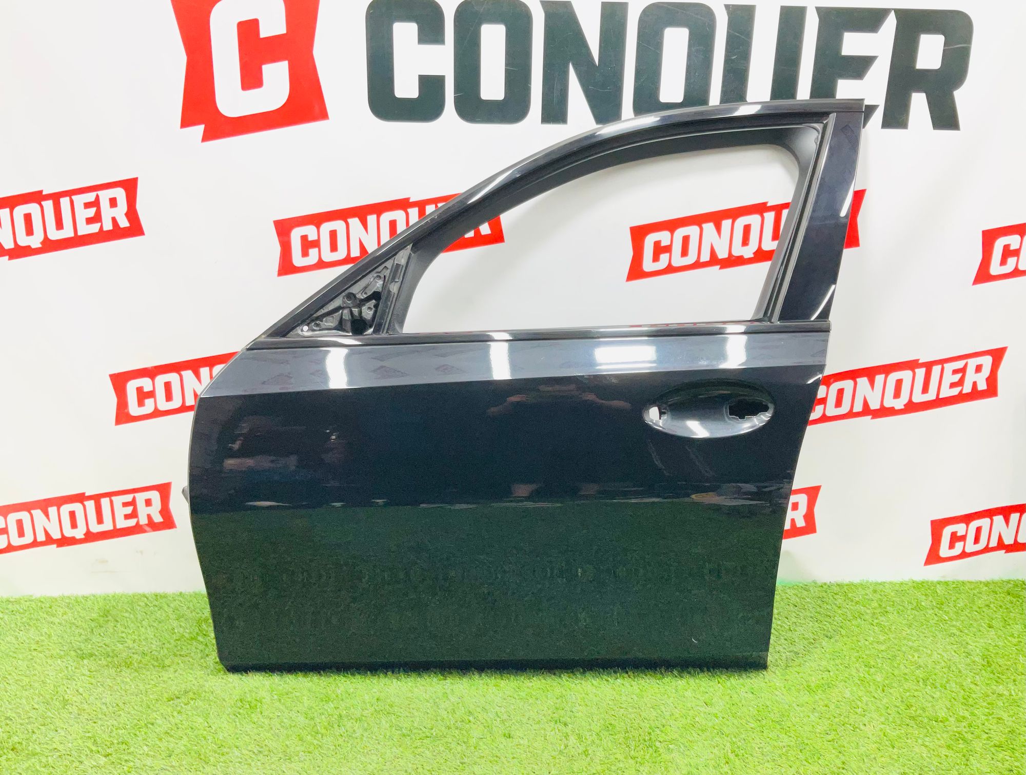 https://ycs.partsauto.market/partsauto-images/thmbs/userImages/h353NjtZg3VDP19b5HMt7LlpbQ93/part/a552c491-bfed-4827-9a84-864361dd032a_1781351135024.jpg
