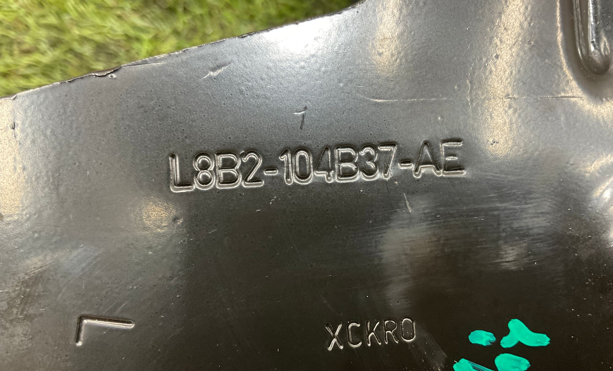 Крепление задней части кузова левое Land Rover Defender II L663 2022, 2000 рублей, Москва