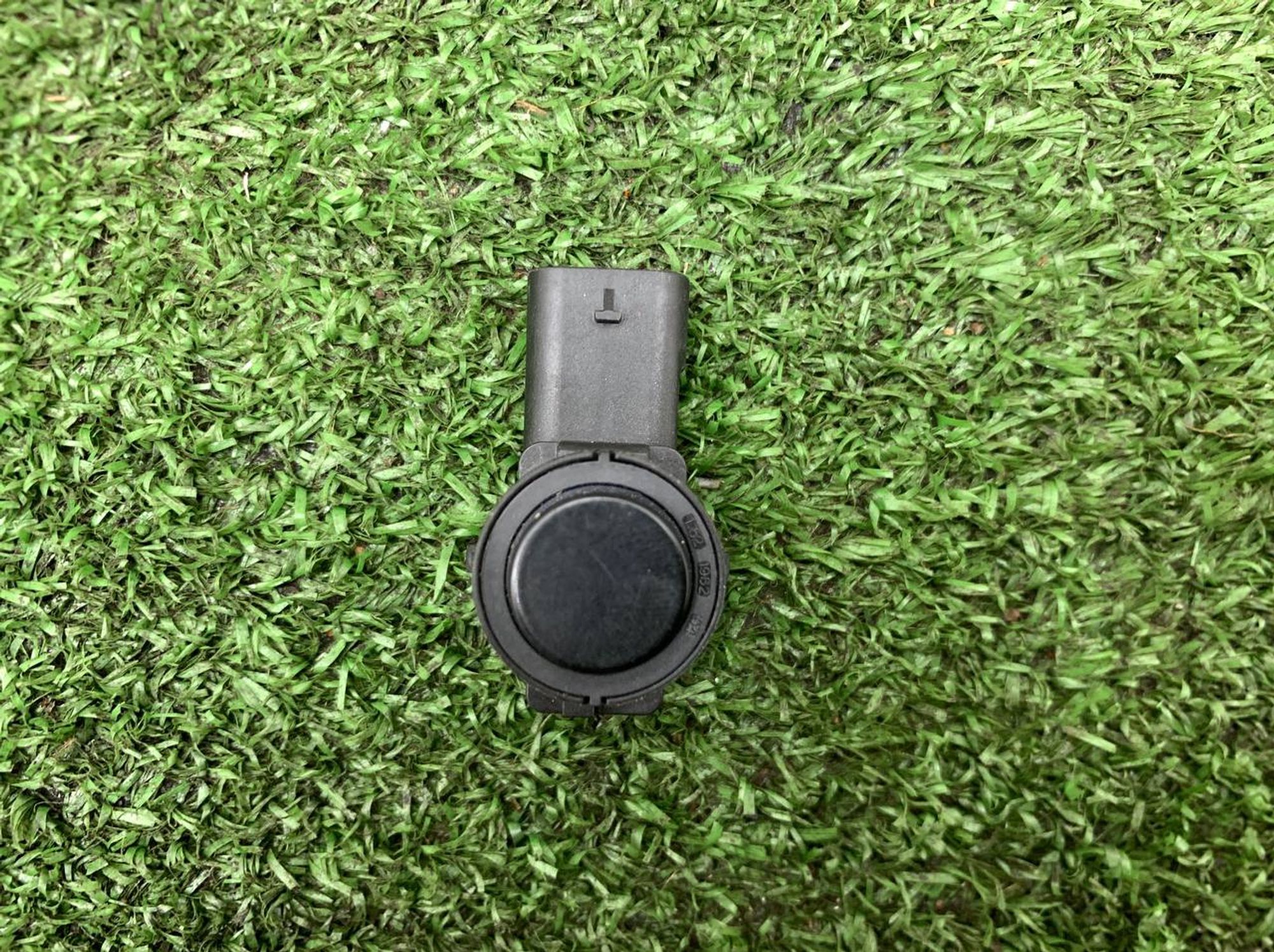 https://ycs.partsauto.market/partsauto-images/thmbs/userImages/h353NjtZg3VDP19b5HMt7LlpbQ93/part/a565c84b-b235-4b70-b5a9-815770ad34c7_1727255102286.jpg