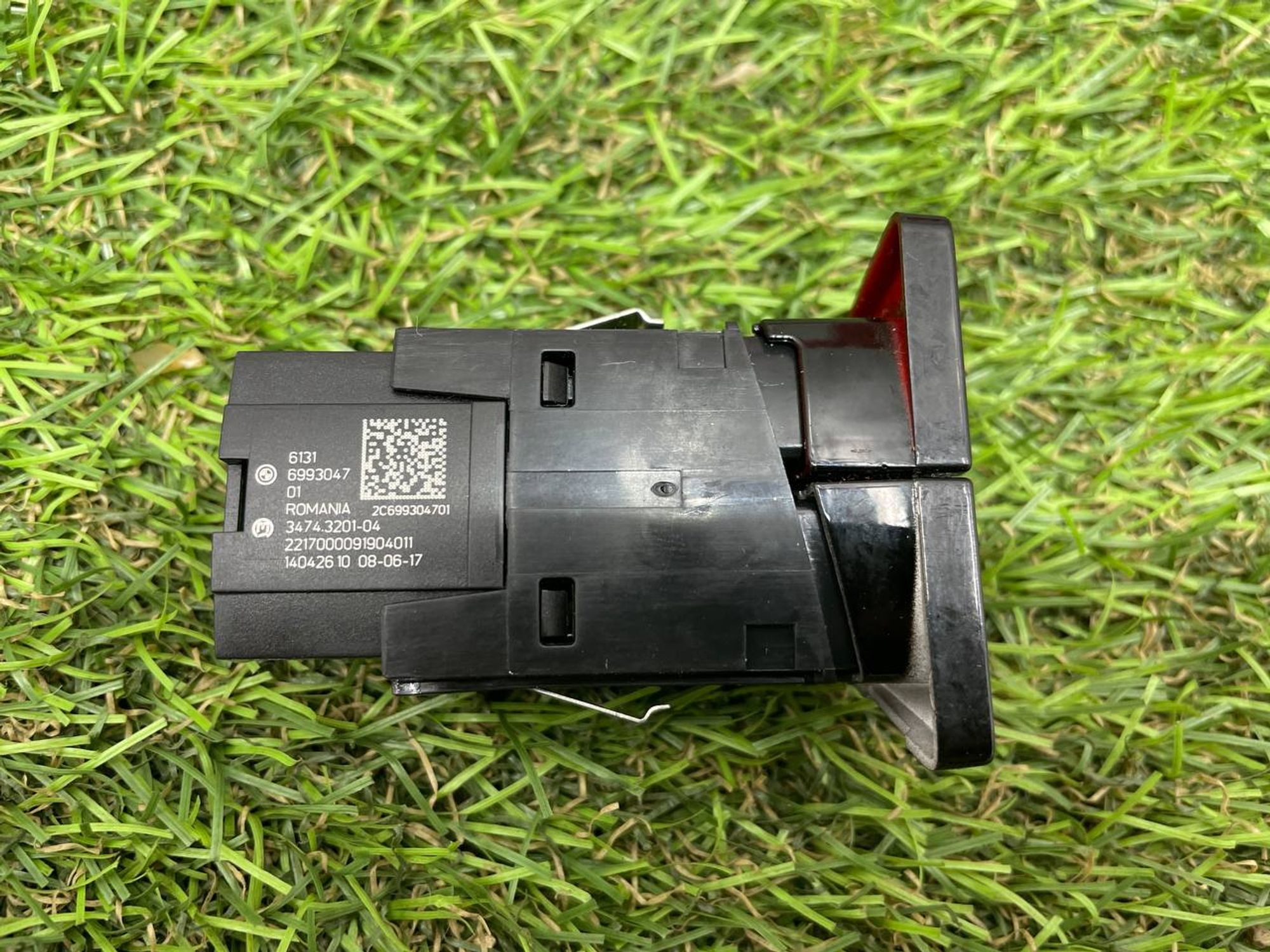 https://ycs.partsauto.market/partsauto-images/thmbs/userImages/h353NjtZg3VDP19b5HMt7LlpbQ93/part/a583b348-2af7-4bc9-98ca-5c658e981b7a_1709734097316.jpg