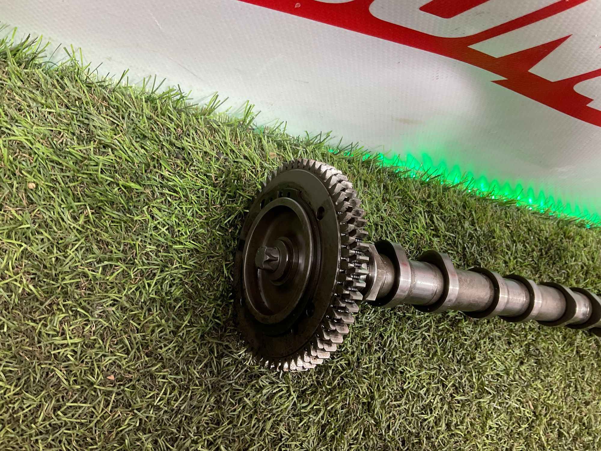 Распредвал впускной Mercedes-Benz C-Класс W205/S205/C205/A205 рестайлинг (2018—2021) 2021, 30000 рублей, Москва