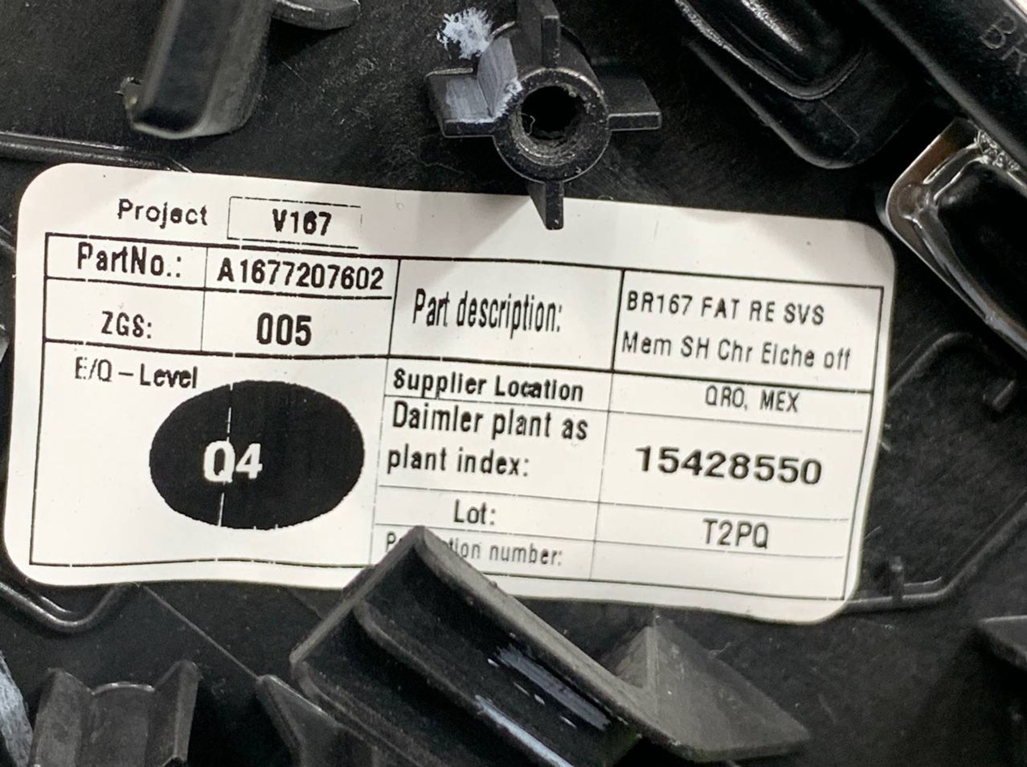 https://ycs.partsauto.market/partsauto-images/thmbs/userImages/h353NjtZg3VDP19b5HMt7LlpbQ93/part/a59b71ae-8370-4fc9-bb41-430a36177107_1732350448591.jpg