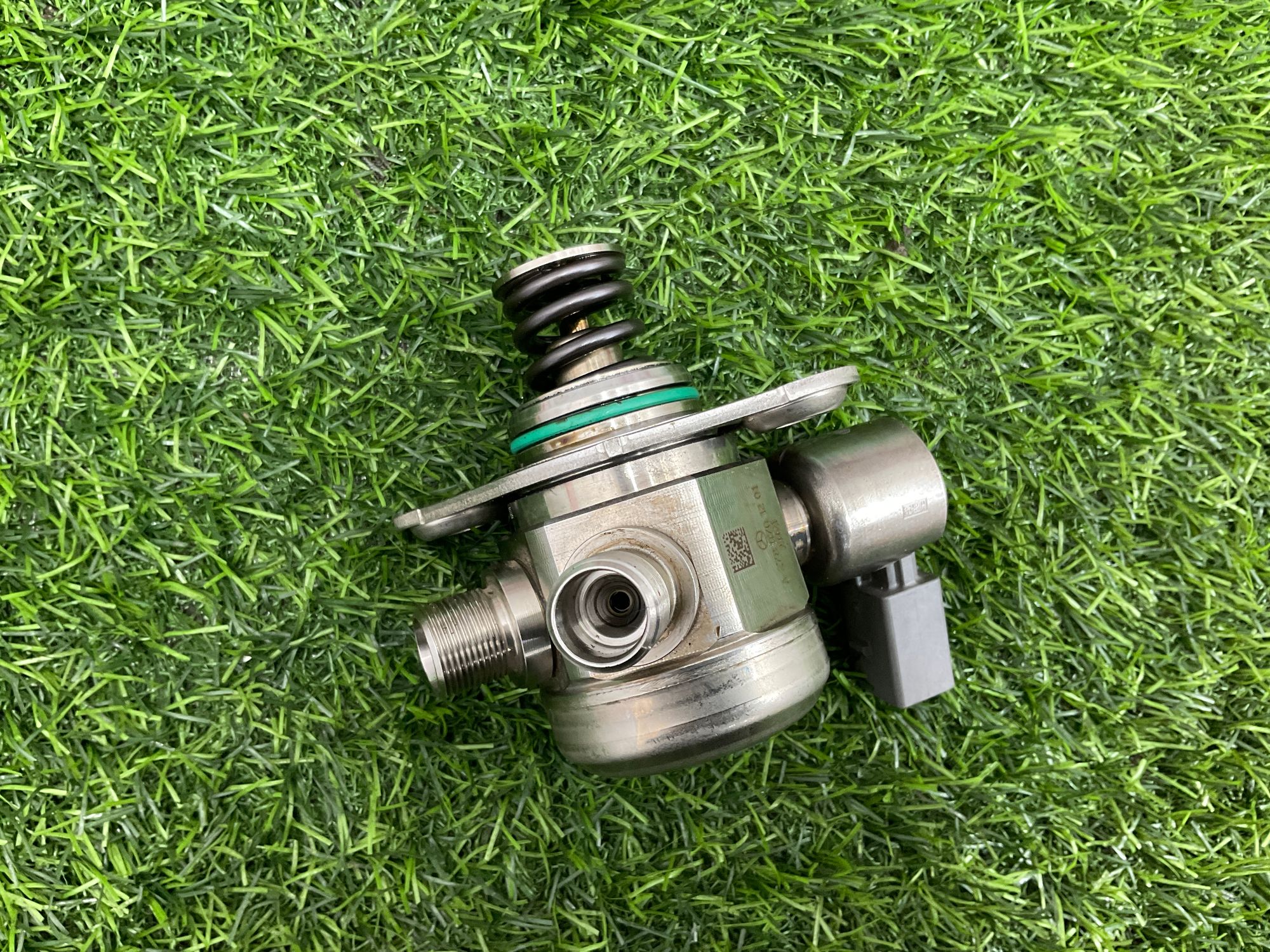 https://ycs.partsauto.market/partsauto-images/thmbs/userImages/h353NjtZg3VDP19b5HMt7LlpbQ93/part/a5c6495a-c06e-459e-b524-121d9996d1ff_1743585025030.jpg