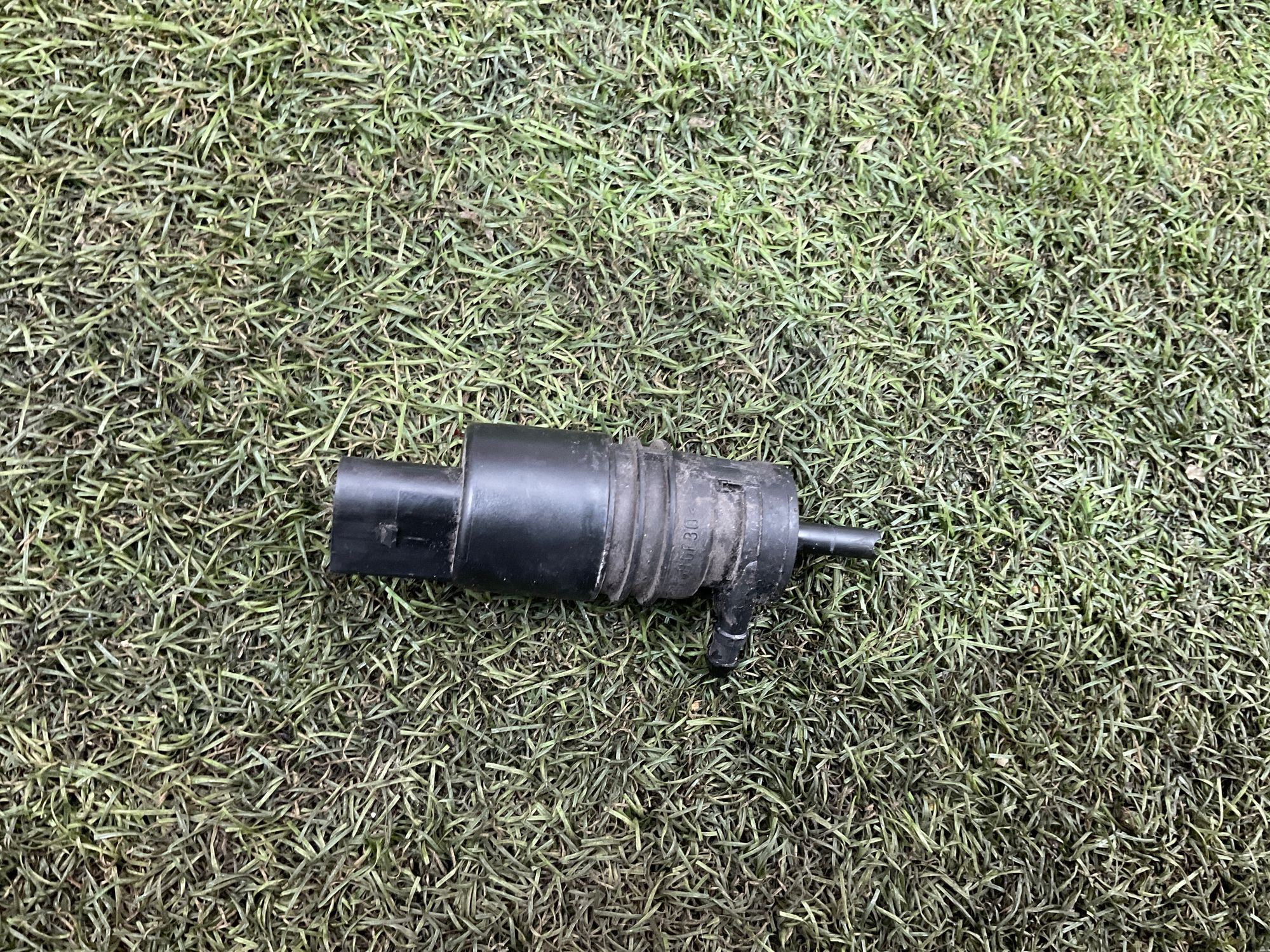 Моторчик стеклоомывателя Volkswagen Golf Mk7 (2012—2017) 2017, 1000 рублей, Москва