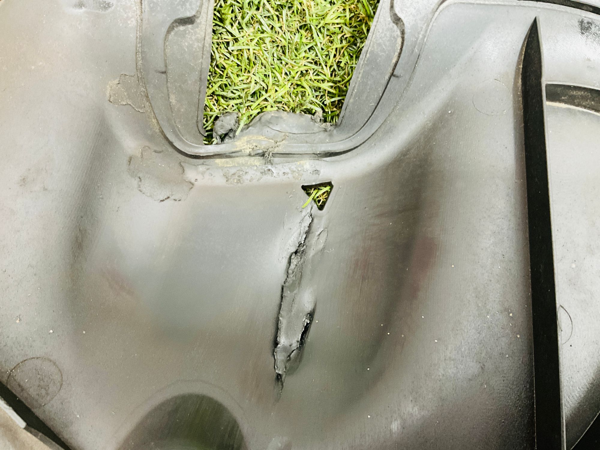 https://ycs.partsauto.market/partsauto-images/thmbs/userImages/h353NjtZg3VDP19b5HMt7LlpbQ93/part/a646fef5-9832-4a7b-a392-bc546498fd1f_1778771660214.jpg