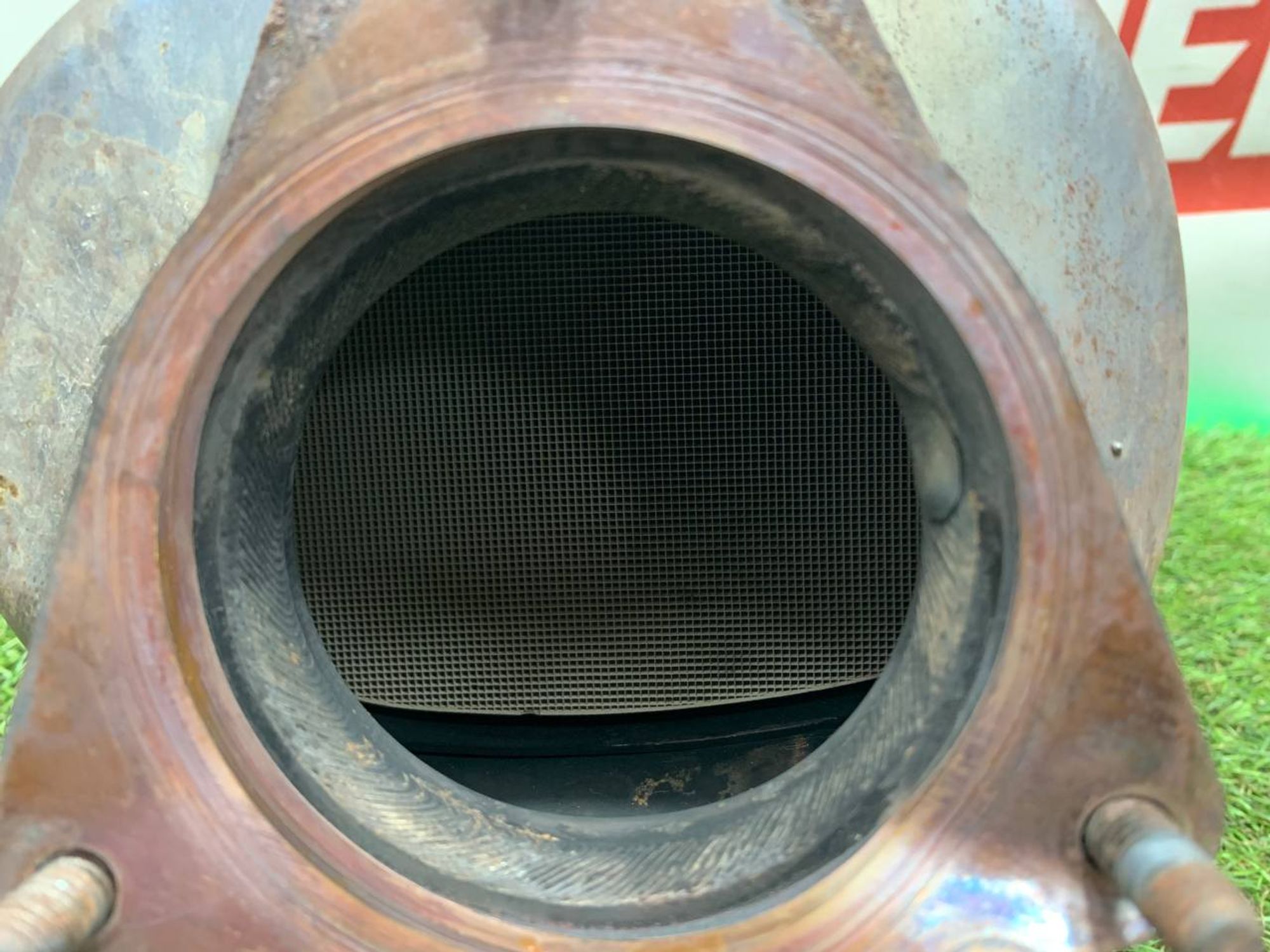 https://ycs.partsauto.market/partsauto-images/thmbs/userImages/h353NjtZg3VDP19b5HMt7LlpbQ93/part/a65cae66-c79c-4066-8f4a-48572a8fabd2_1716386992006.jpg