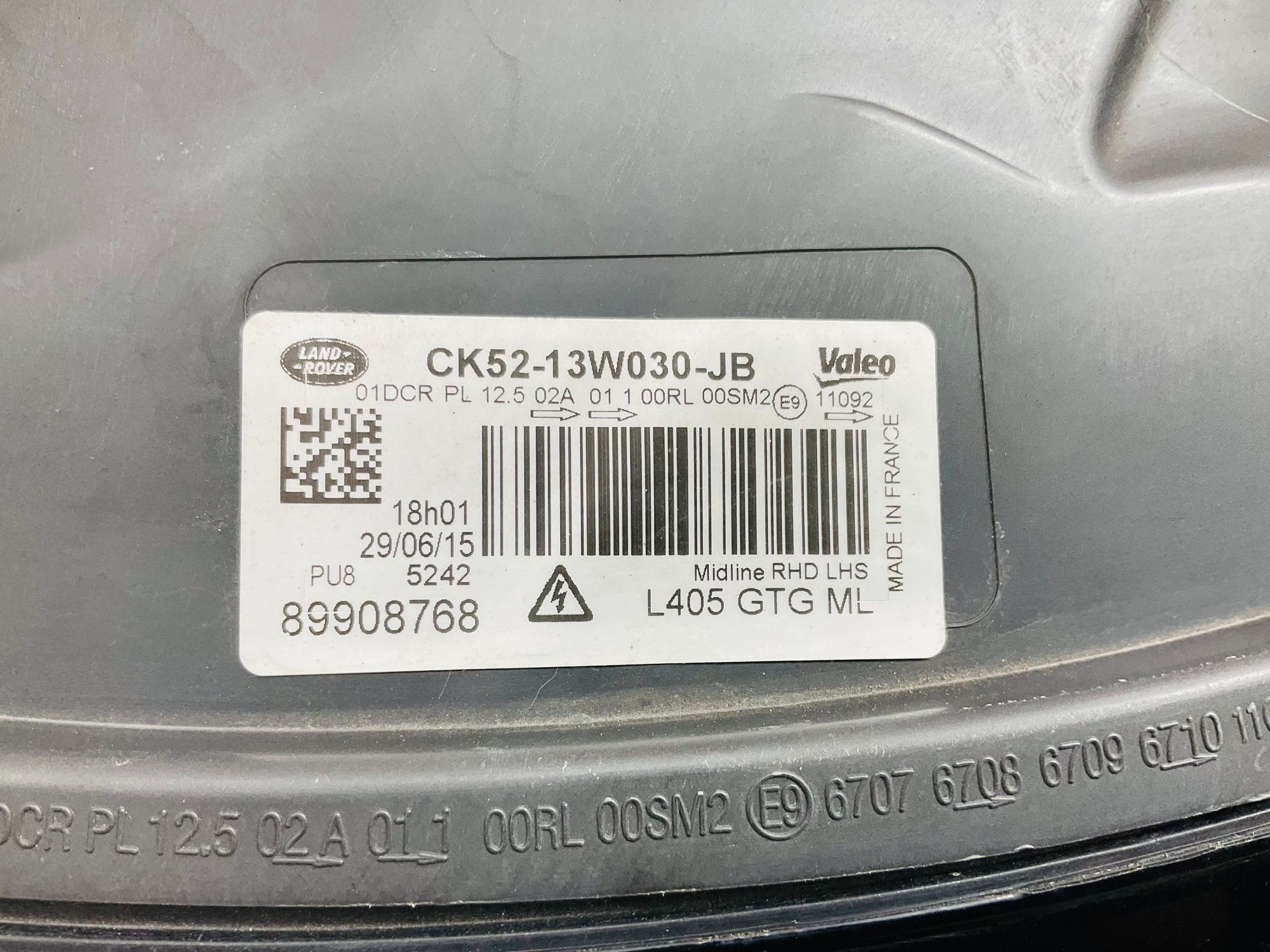 https://ycs.partsauto.market/partsauto-images/thmbs/userImages/h353NjtZg3VDP19b5HMt7LlpbQ93/part/a6fc7a6b-e2e1-4d9c-8b0a-e98f883534cd_1781100951112.jpg