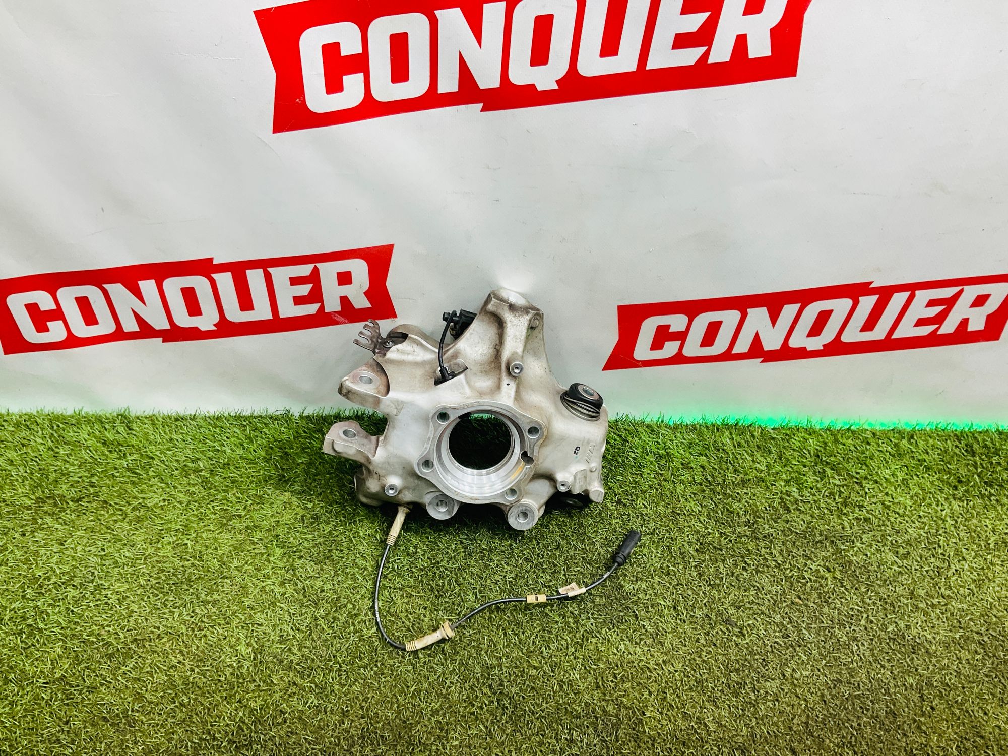 https://ycs.partsauto.market/partsauto-images/thmbs/userImages/h353NjtZg3VDP19b5HMt7LlpbQ93/part/a702ed5d-a98b-4d83-91d0-5fc84e137dc9_1779955293619.jpg