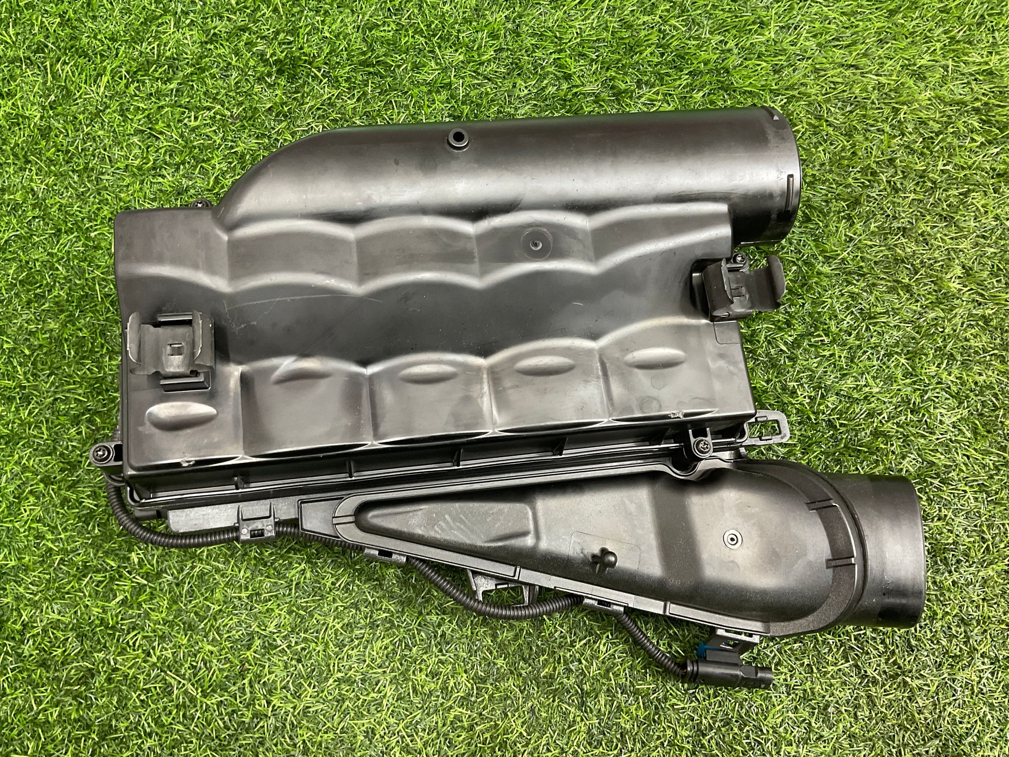 https://ycs.partsauto.market/partsauto-images/thmbs/userImages/h353NjtZg3VDP19b5HMt7LlpbQ93/part/a72ab030-25e5-4264-8c94-c578178c1332_1743578737389.jpg