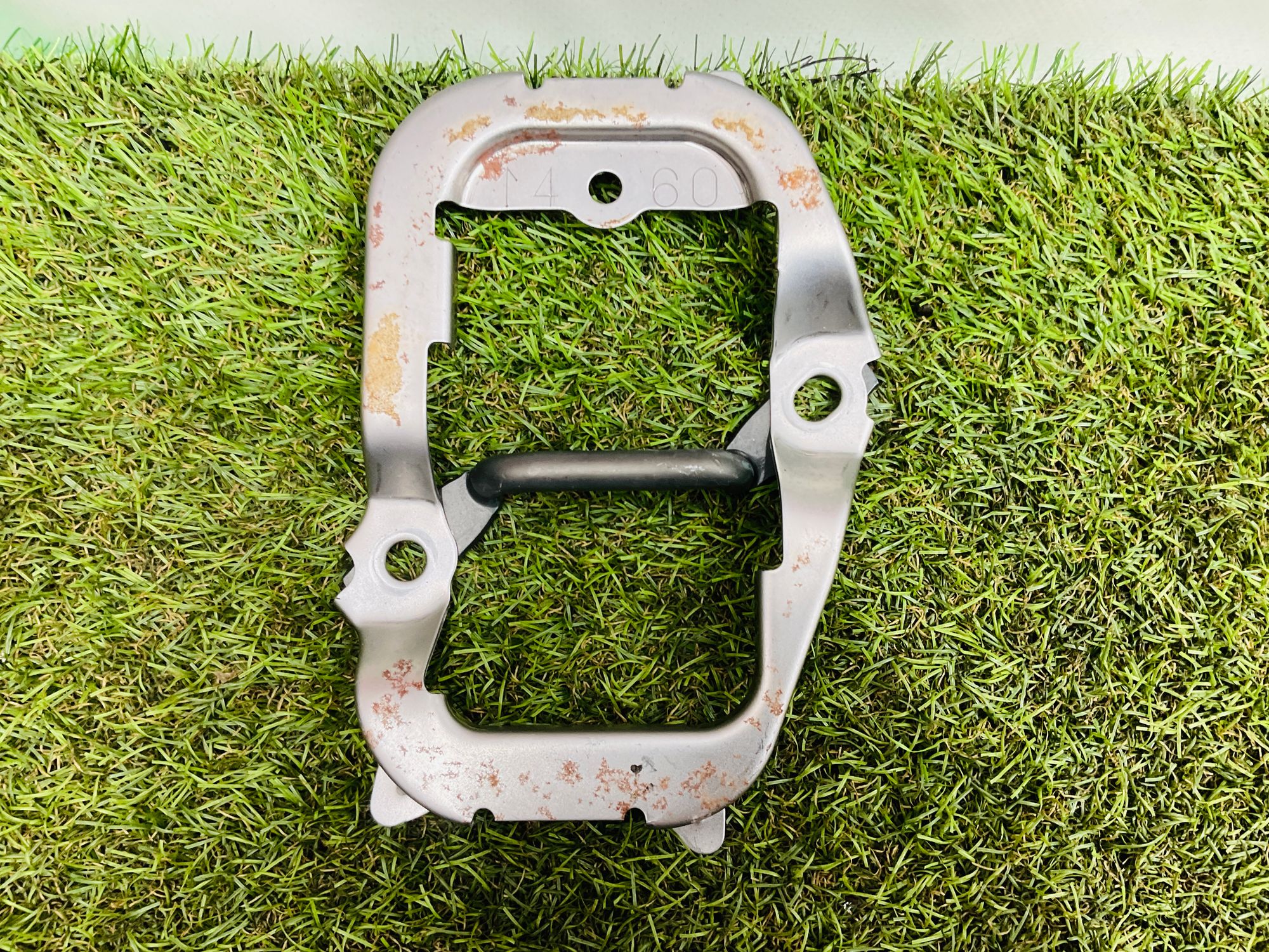 https://ycs.partsauto.market/partsauto-images/thmbs/userImages/h353NjtZg3VDP19b5HMt7LlpbQ93/part/a73d8e4d-72ee-48e8-a835-0b666b8db467_1780057743202.jpg