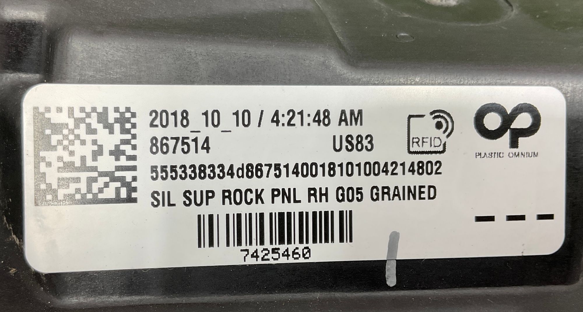 https://ycs.partsauto.market/partsauto-images/thmbs/userImages/h353NjtZg3VDP19b5HMt7LlpbQ93/part/a7936d81-6681-4118-827a-9c4ca78baf46_1744112349168.jpg