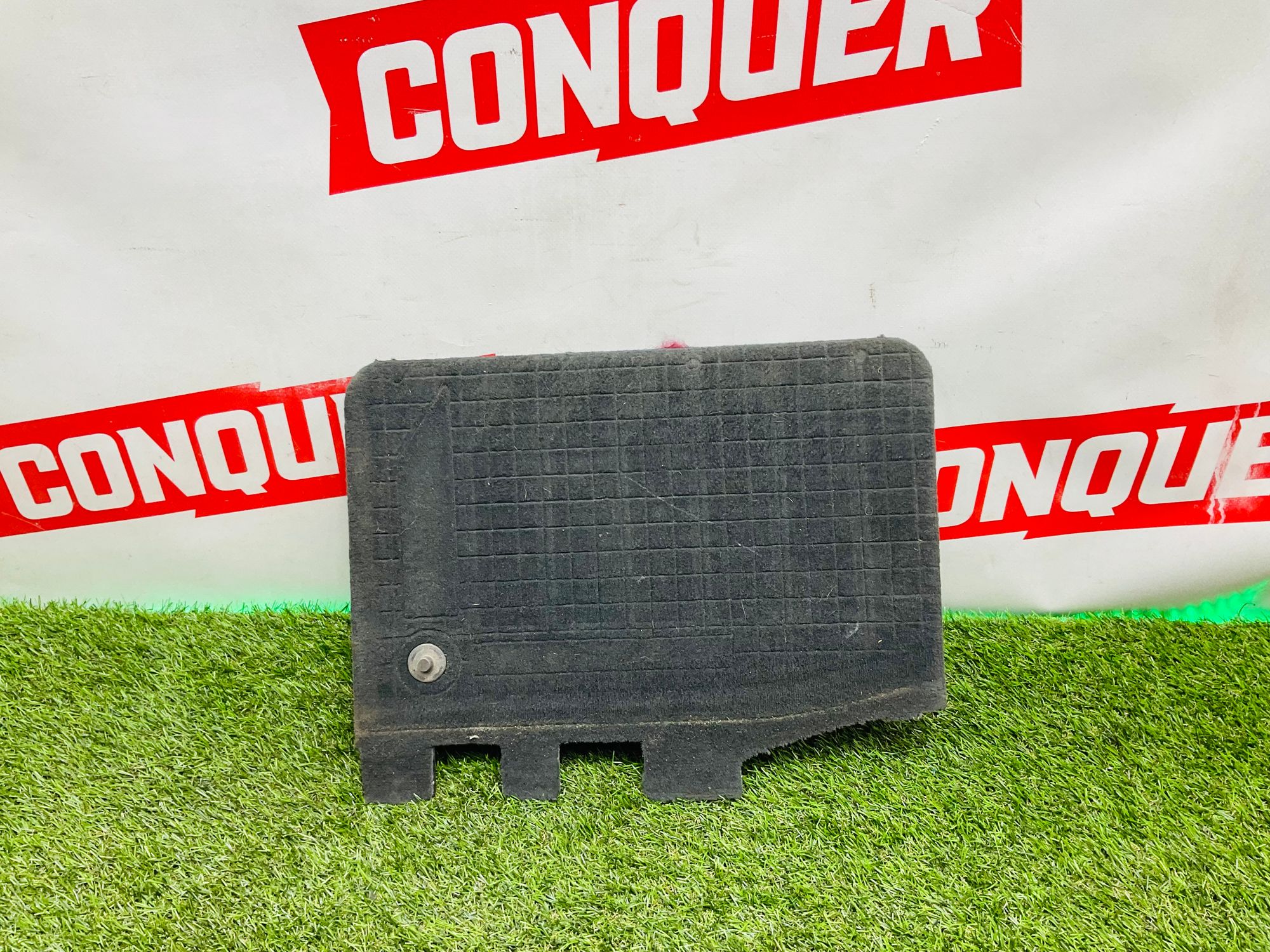 https://ycs.partsauto.market/partsauto-images/thmbs/userImages/h353NjtZg3VDP19b5HMt7LlpbQ93/part/a7abcdbb-a51a-4f9c-a667-798740d80d63_1785940839089.jpg