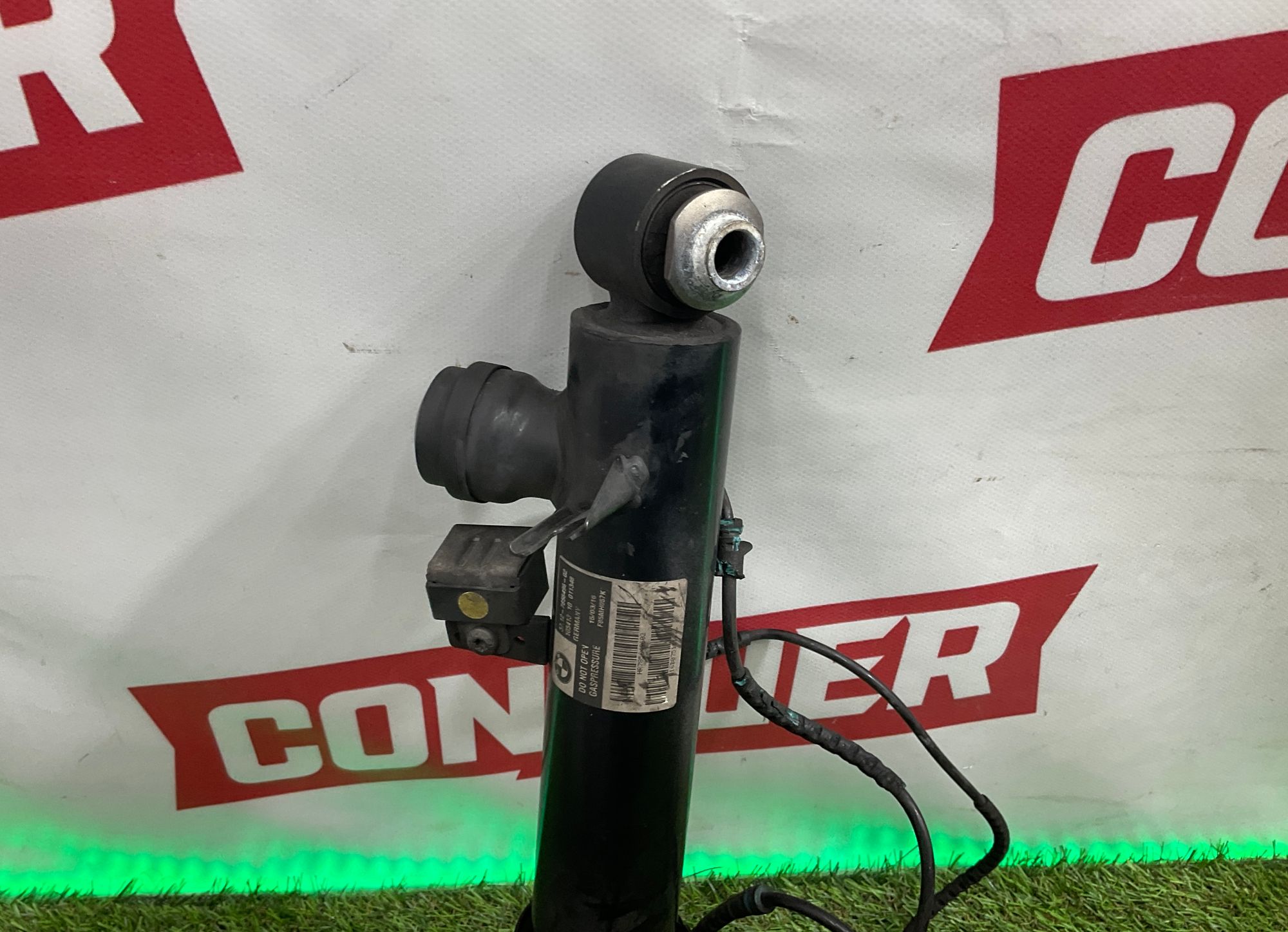 https://ycs.partsauto.market/partsauto-images/thmbs/userImages/h353NjtZg3VDP19b5HMt7LlpbQ93/part/a7e22cc4-298f-4690-9ec4-2e9559e086e8_1746710421471.jpg