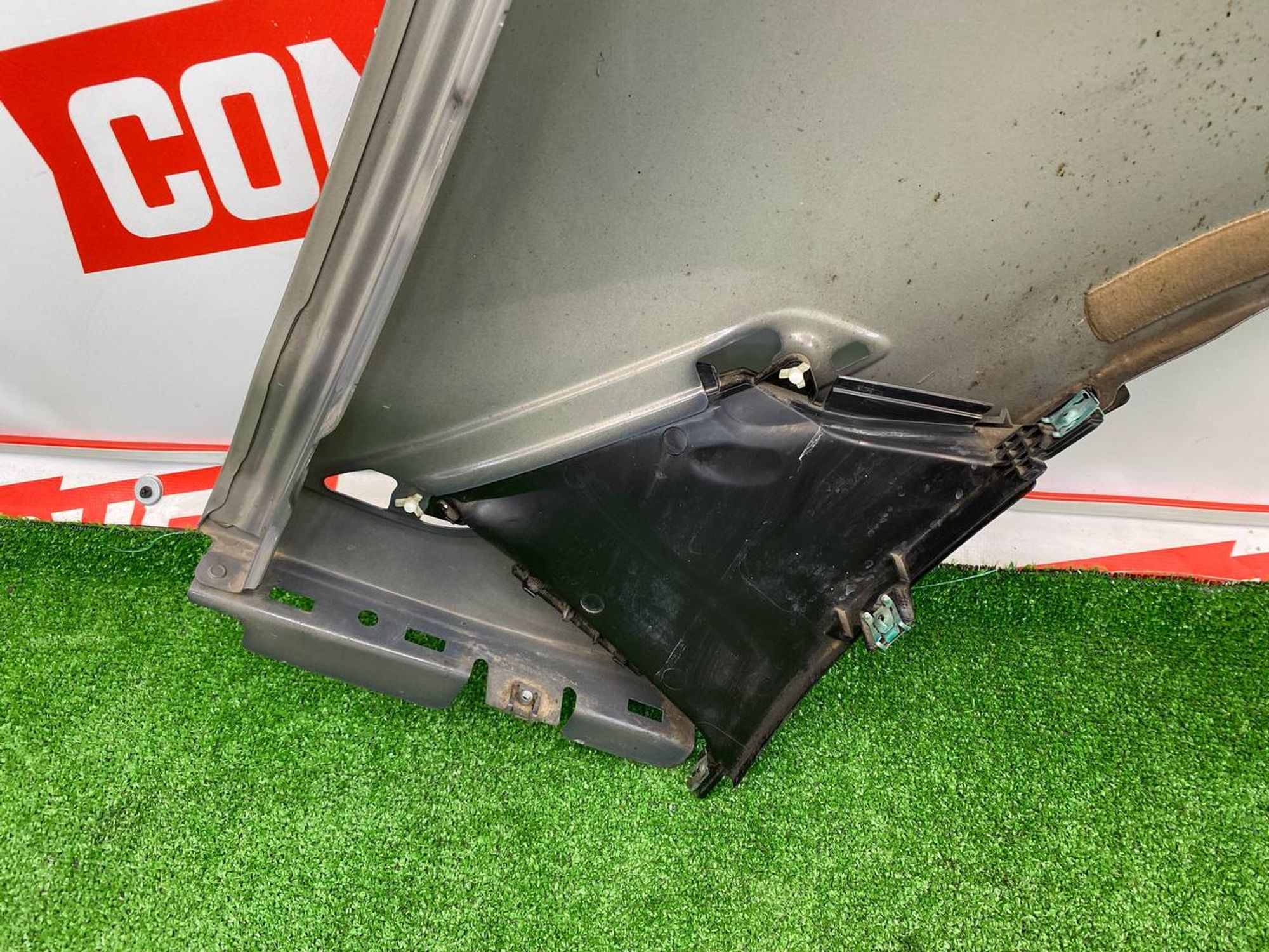 https://ycs.partsauto.market/partsauto-images/thmbs/userImages/h353NjtZg3VDP19b5HMt7LlpbQ93/part/a84e9d8b-bf42-432f-afef-ac176793be00_1745418445479.jpg