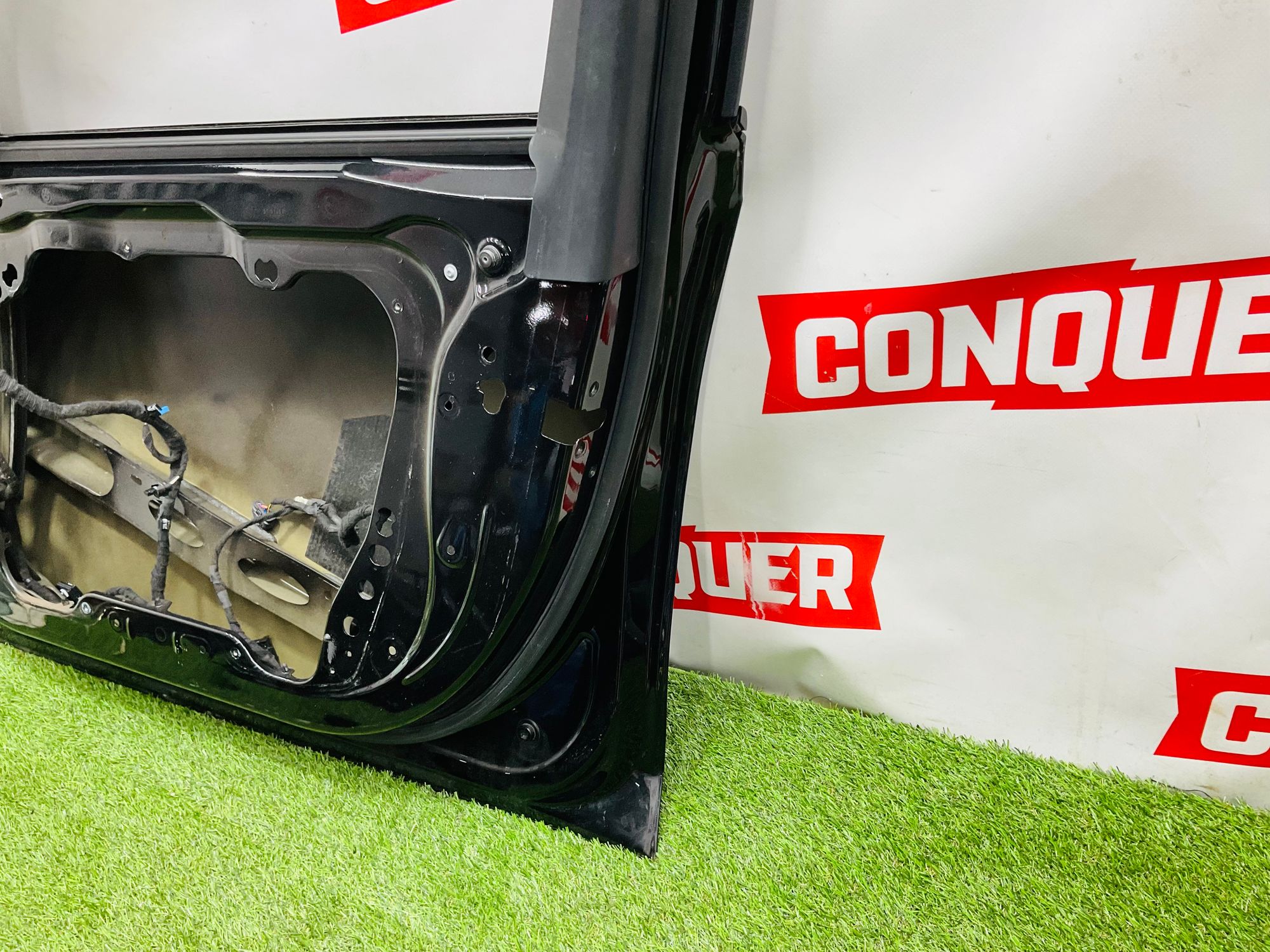 https://ycs.partsauto.market/partsauto-images/thmbs/userImages/h353NjtZg3VDP19b5HMt7LlpbQ93/part/a8970b50-e703-4cf4-8b94-6c0287552497_1781339458940.jpg
