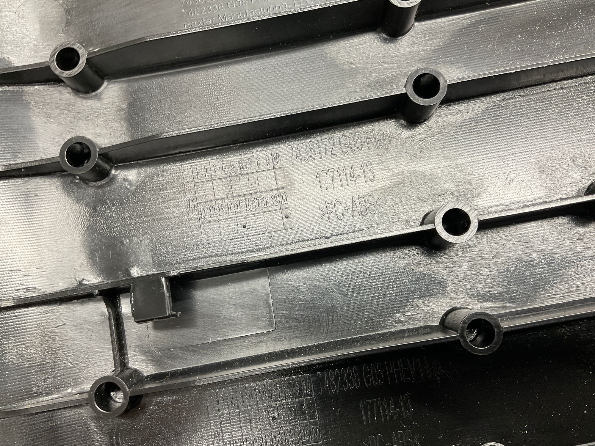 https://ycs.partsauto.market/partsauto-images/thmbs/userImages/h353NjtZg3VDP19b5HMt7LlpbQ93/part/a900fb8f-298f-4c70-999b-6c245b8eeb2c_1734534525680.jpg