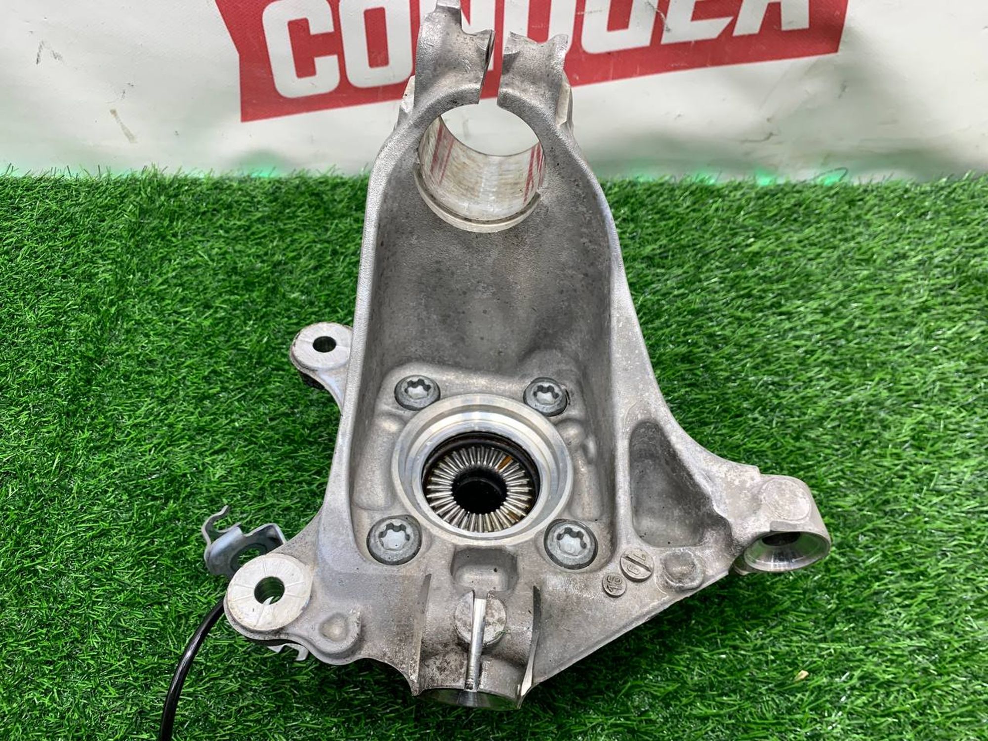 https://ycs.partsauto.market/partsauto-images/thmbs/userImages/h353NjtZg3VDP19b5HMt7LlpbQ93/part/a9339b98-2f3a-482f-b529-1b79383e5478_1732610632557.jpg